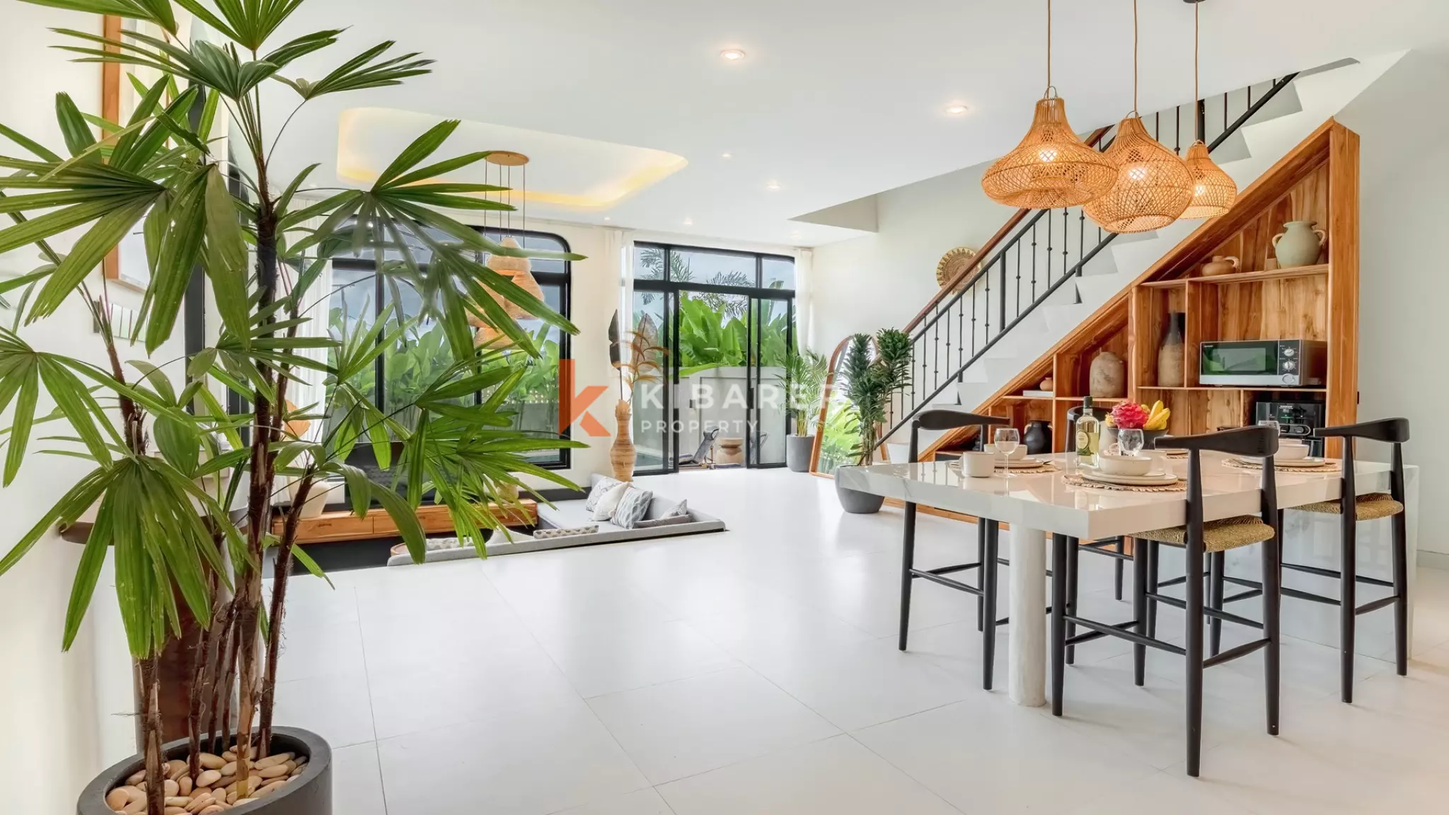 Minimalist Modern Two-Bedroom Villa with Sunken Living Room in Berawa — image 1
