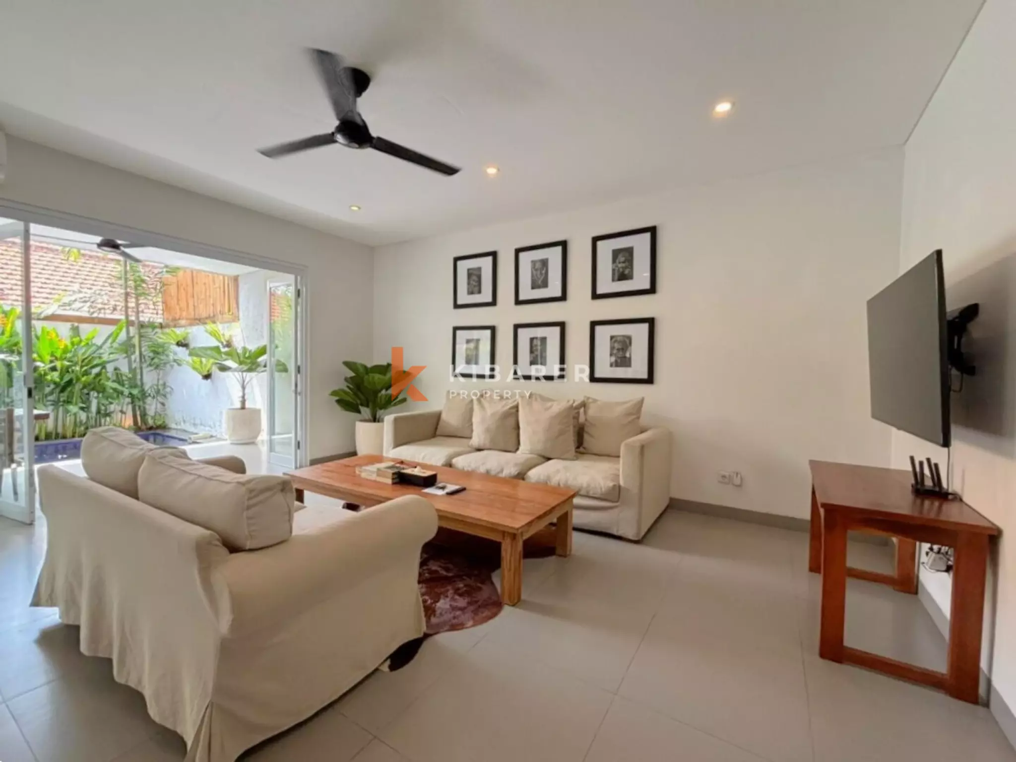 Modern Enclosed Villa Retreat in Canggu — image 7