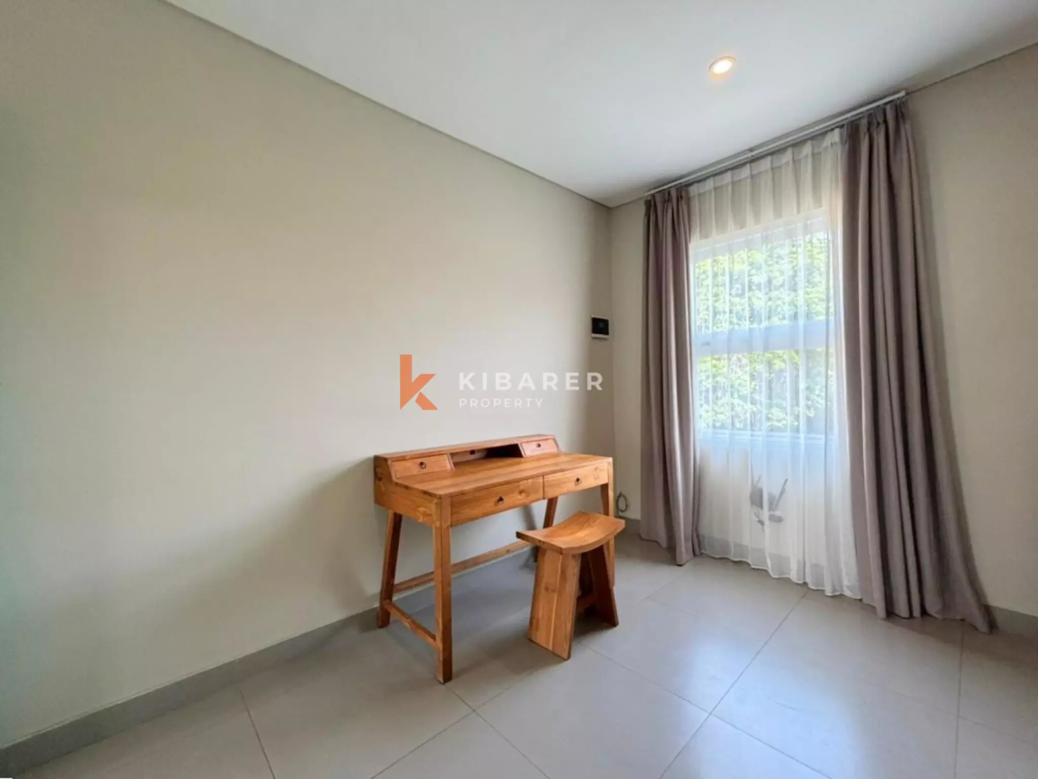 Modern Enclosed Villa Retreat in Canggu — image 18
