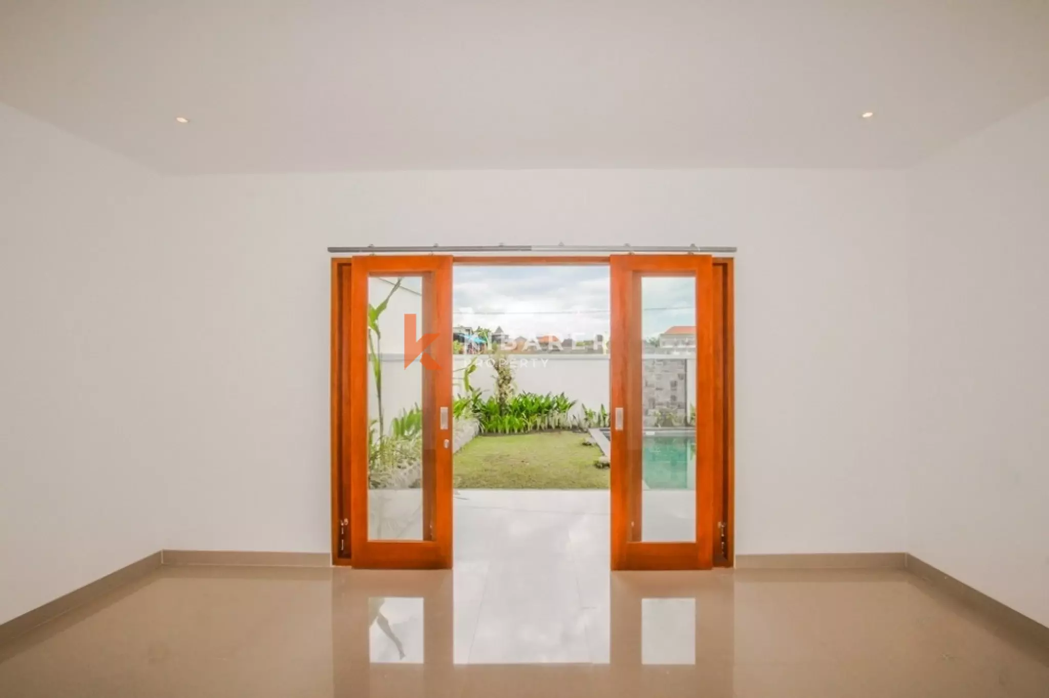 Comfortable Two-Bedrooms Semi-Furnished in Canggu — image 4