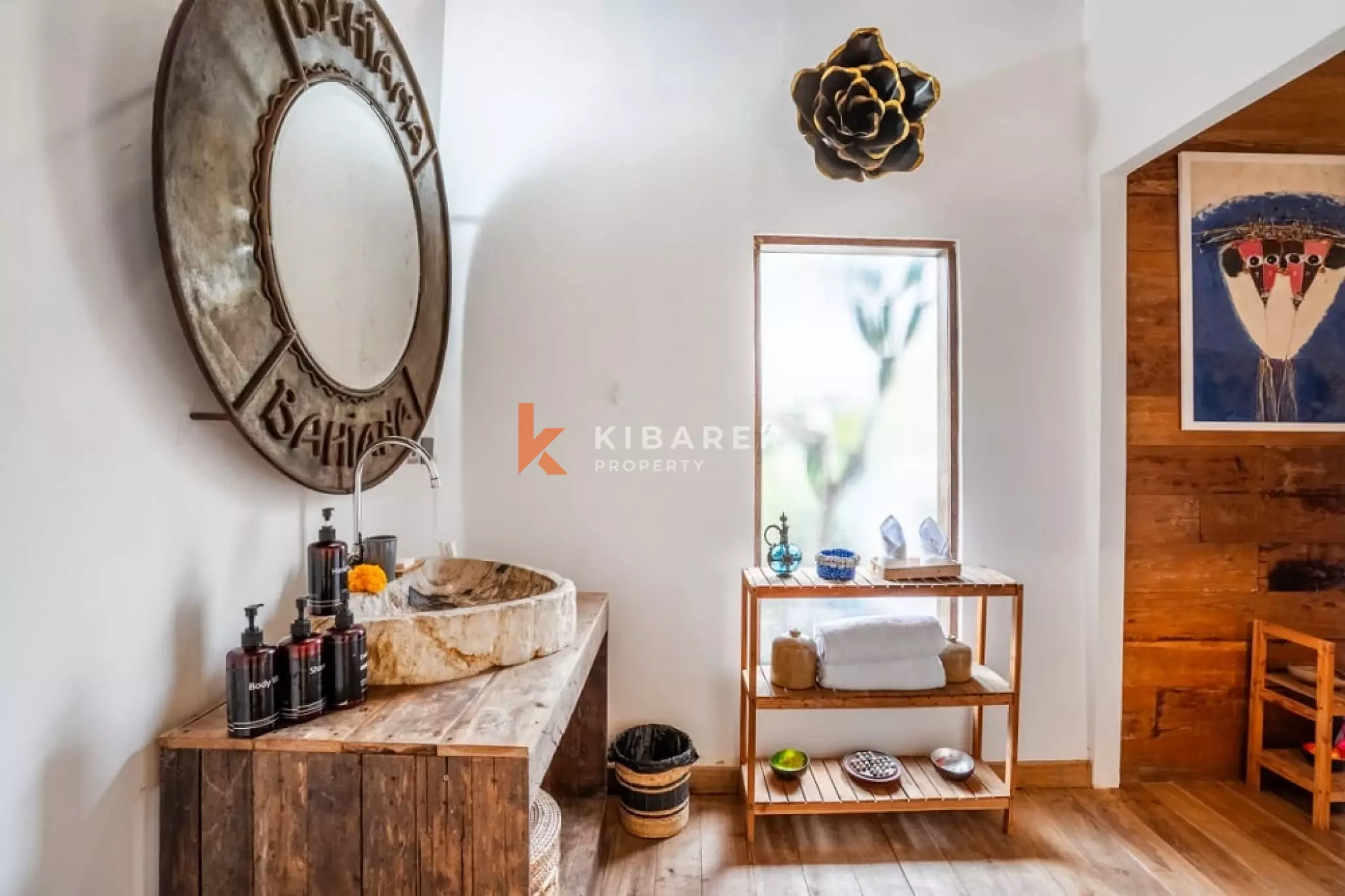 Grand Joglo Five-Bedrooms Open Living Villa in Canggu — image 7