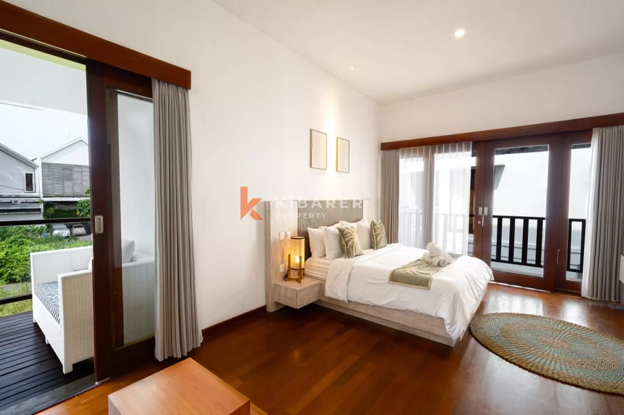 Luxury Living of Three-Bedrooms Villa in Central Berawa — image 13