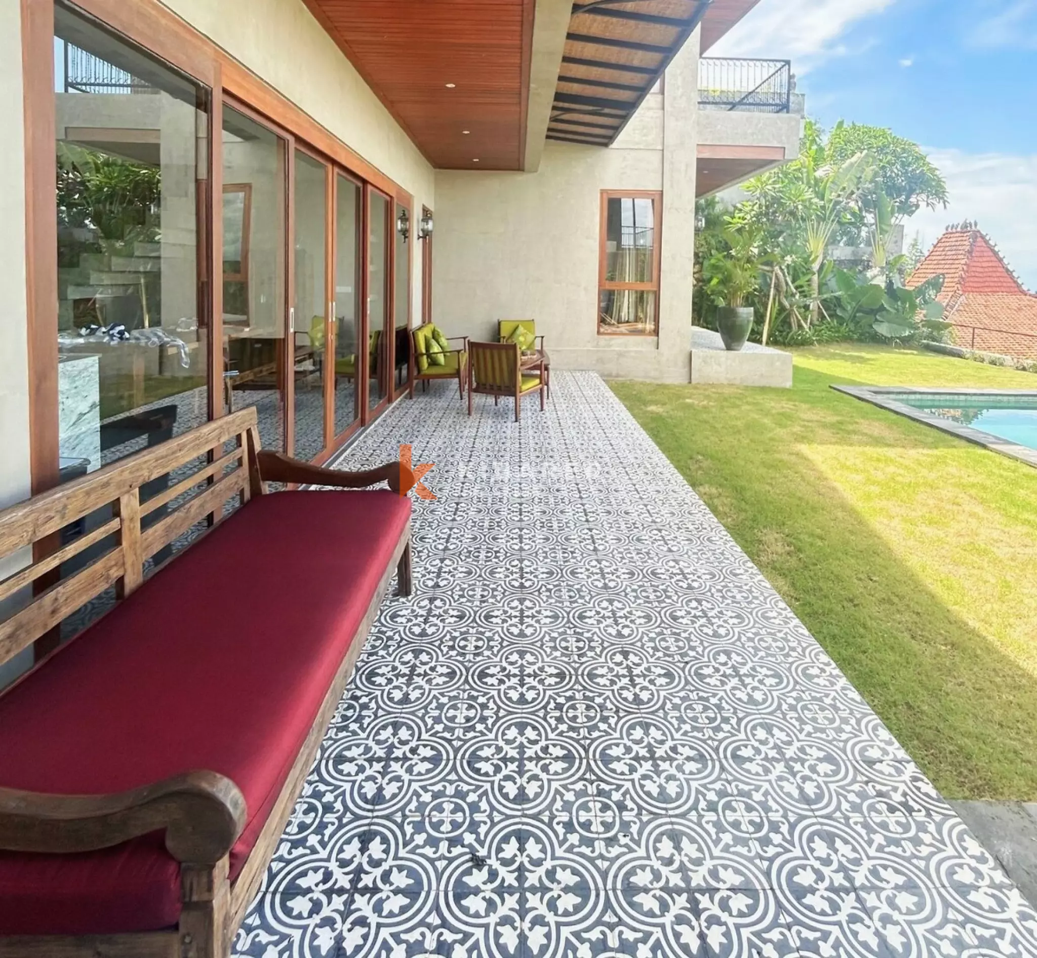 Modern Three Bedroom Ocean View Villa Set in Uluwatu — image 1