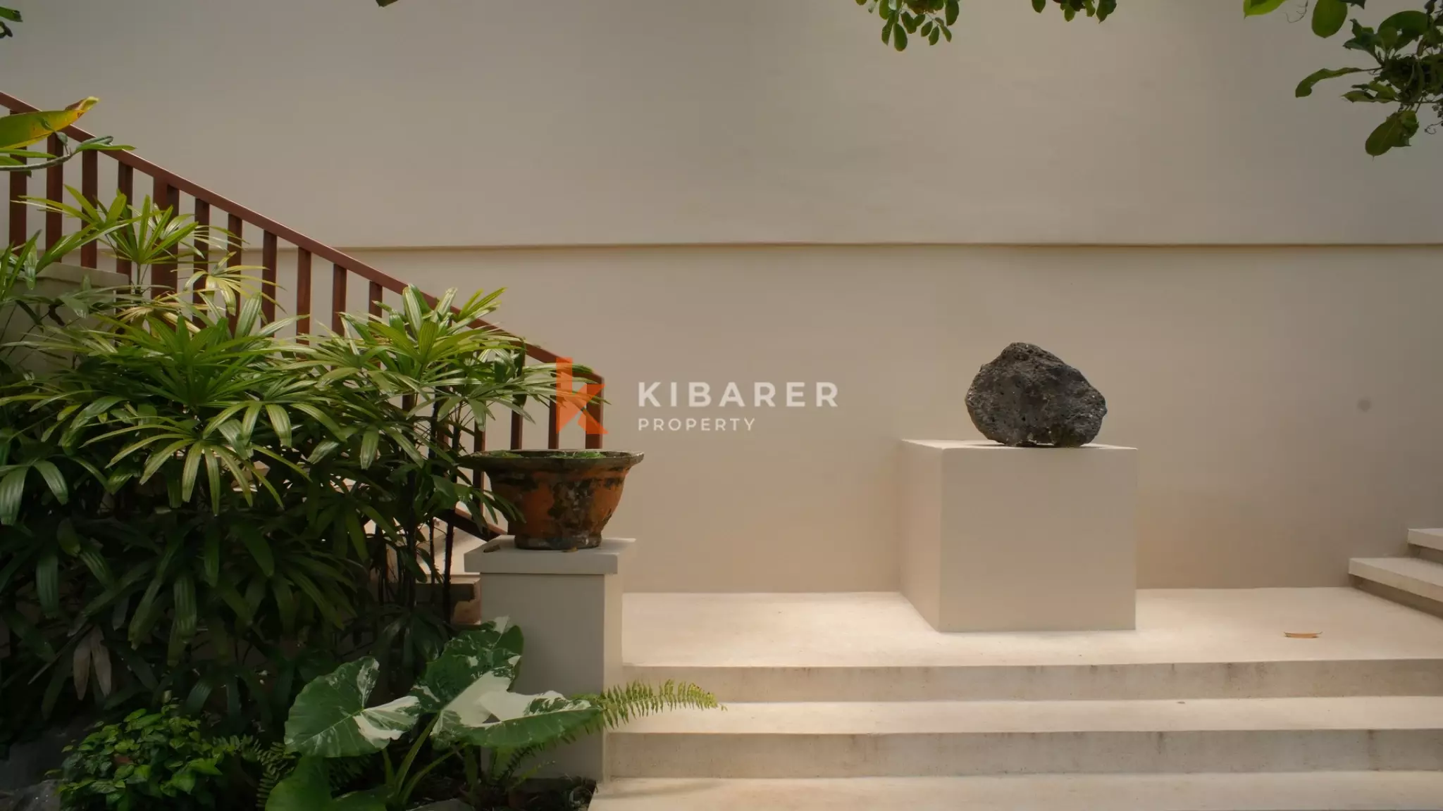 Serene One-Bedroom Grand Suite Surrounded by Gardens in Ubud — image 8