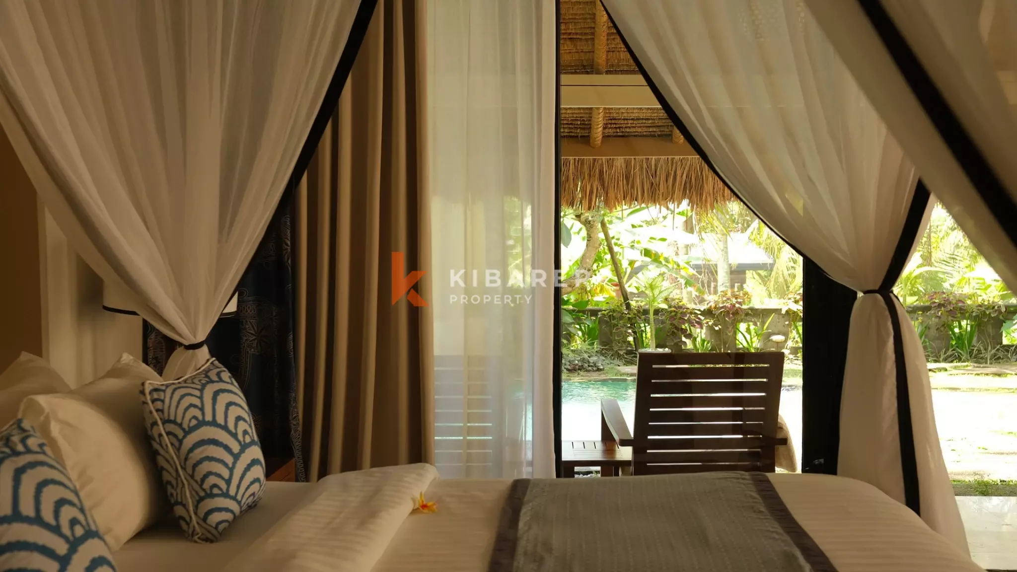 Tropical Haven: Private One-Bedroom Pool Villa in Ubud — image 2