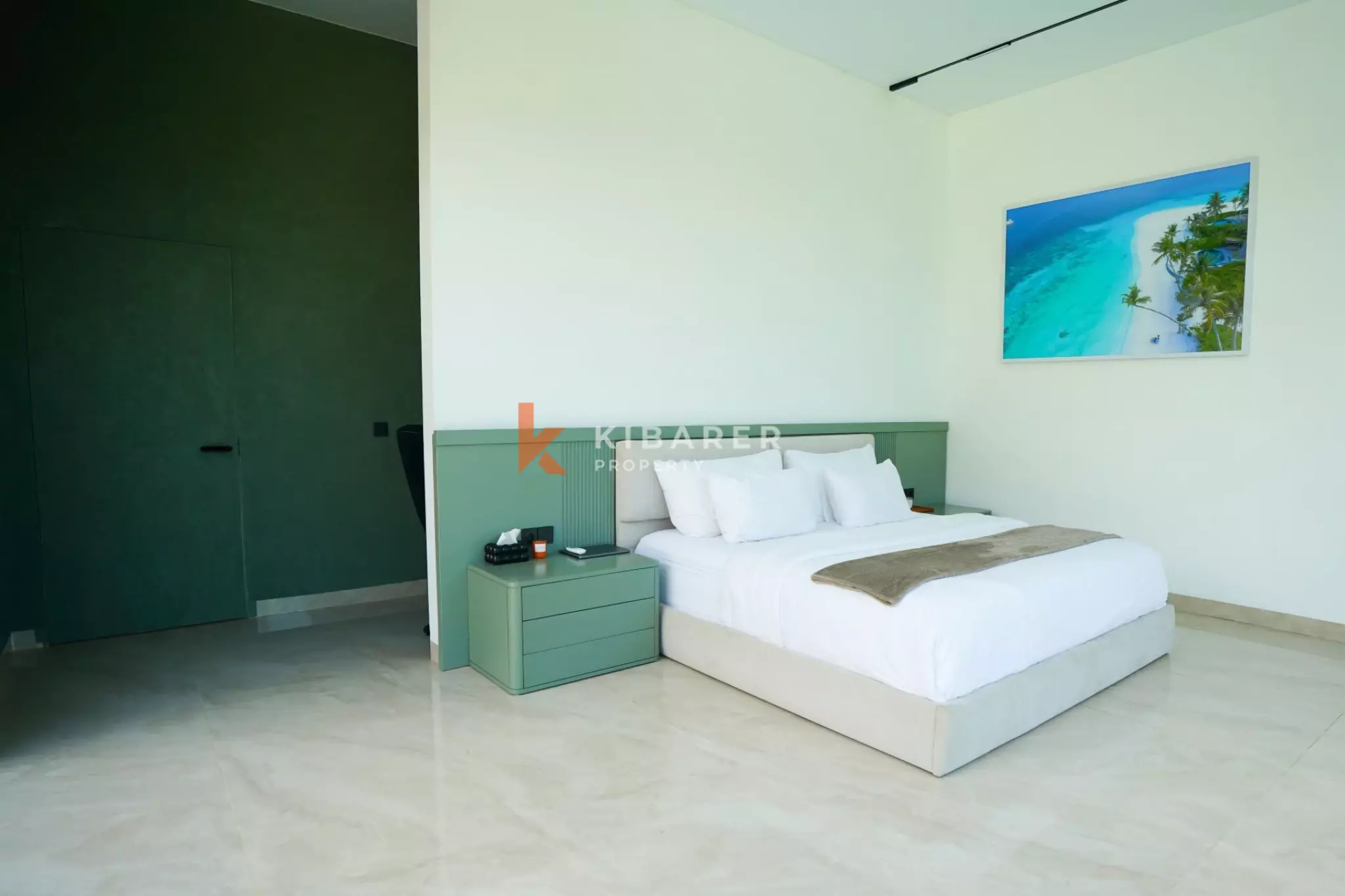Tropical Four Bedroom Rooftop Pool Villa in the Heart of Canggu — image 16