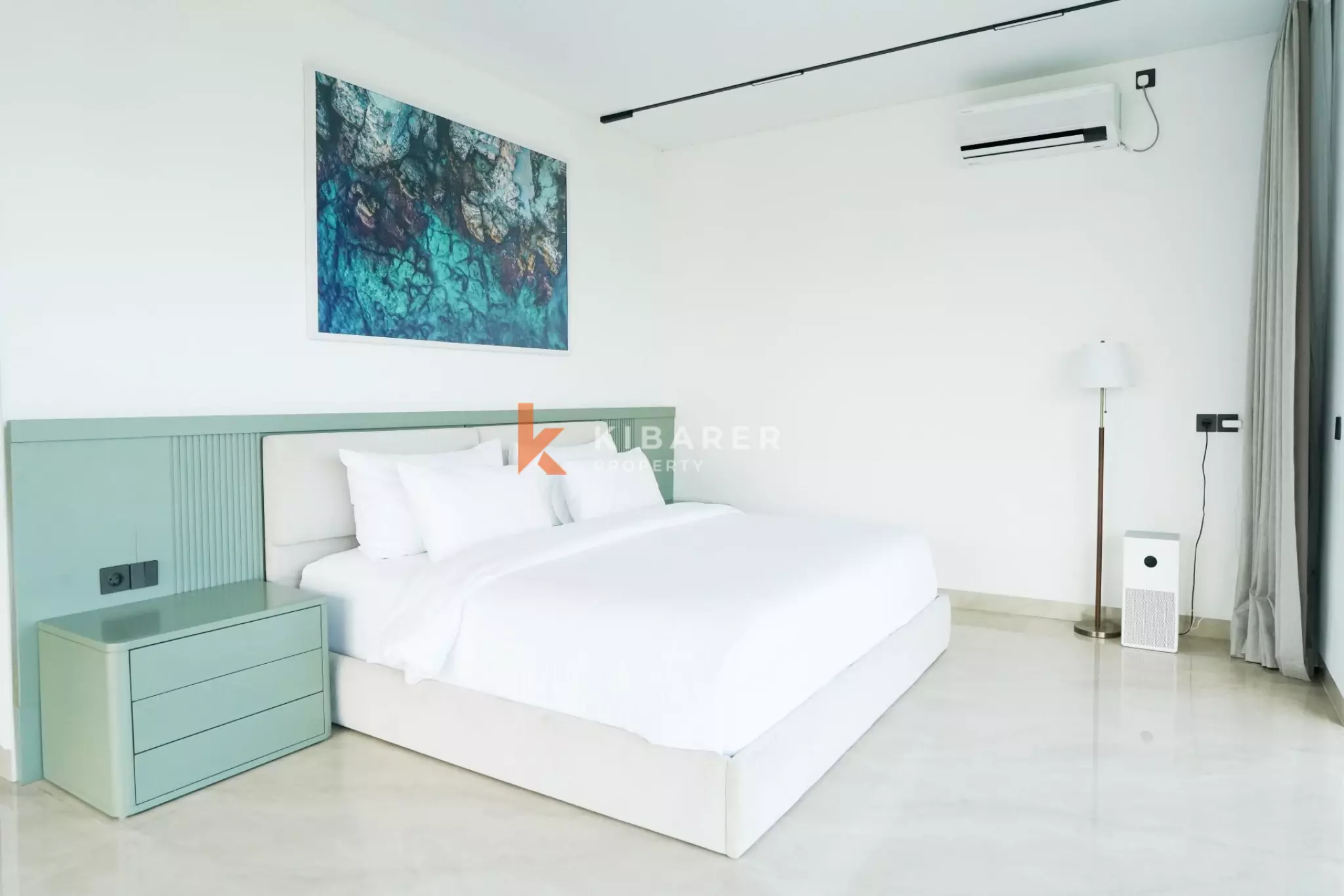Tropical Four Bedroom Rooftop Pool Villa in the Heart of Canggu — image 19