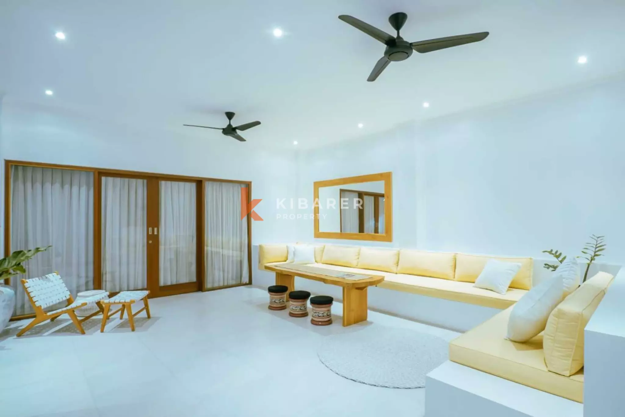 Modern Spacious Four Bedroom Villa in Mertanadi — image 16
