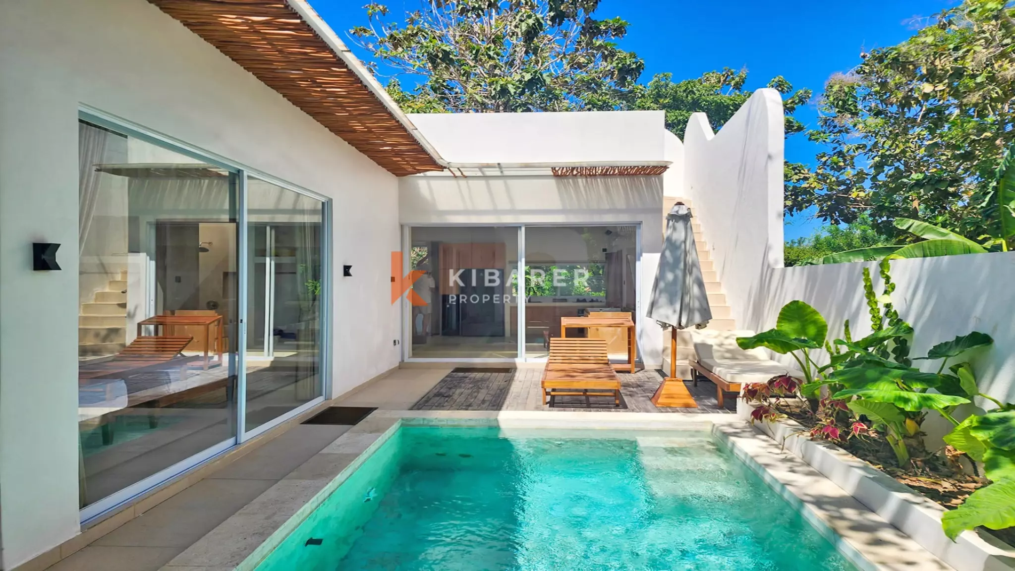 Tropical Hideaway – Elegant Two-Bedroom Villa Near Nyang-Nyang Beach — image 5