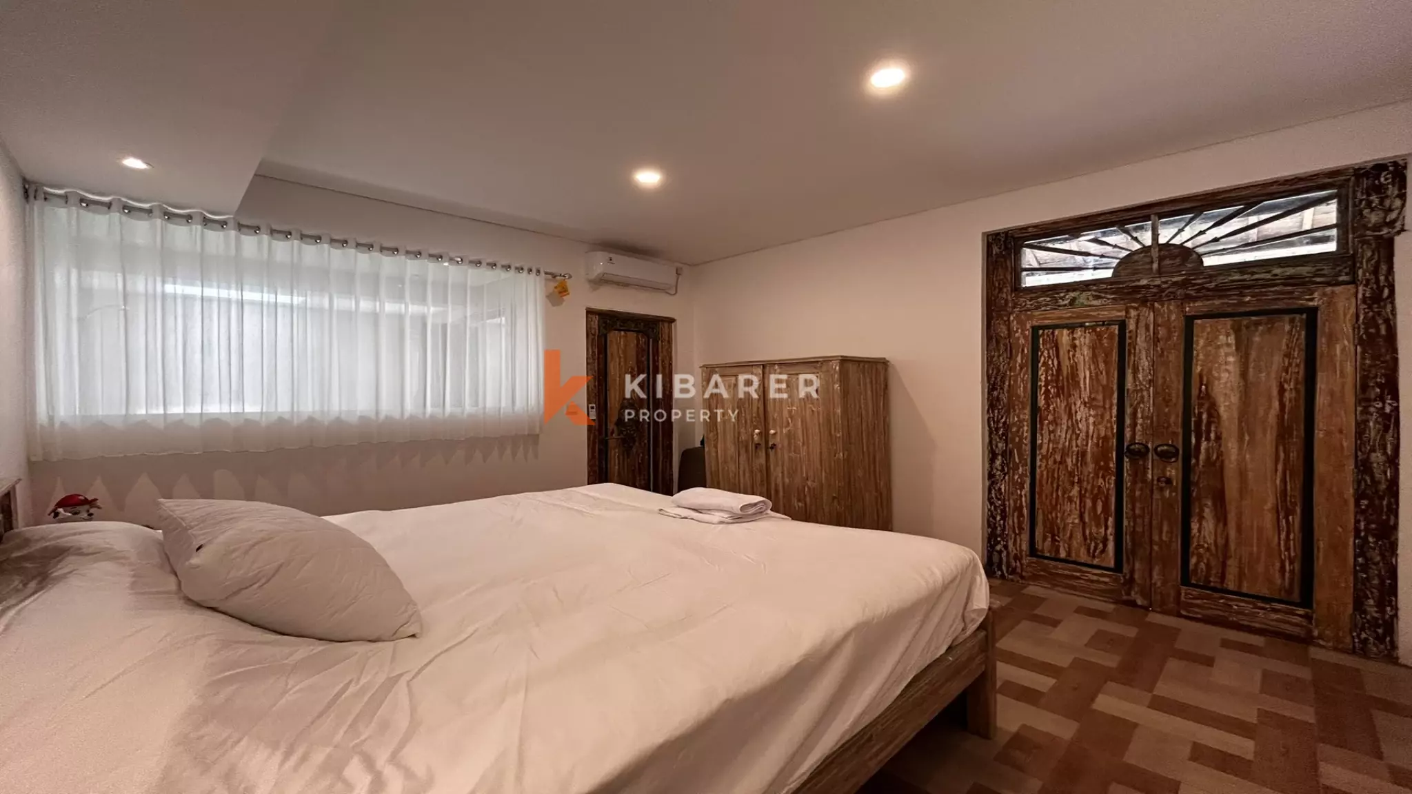 Beautiful Two Bedroom Joglo Villa With Open Living Situated in Tumbak Bayuh — image 12