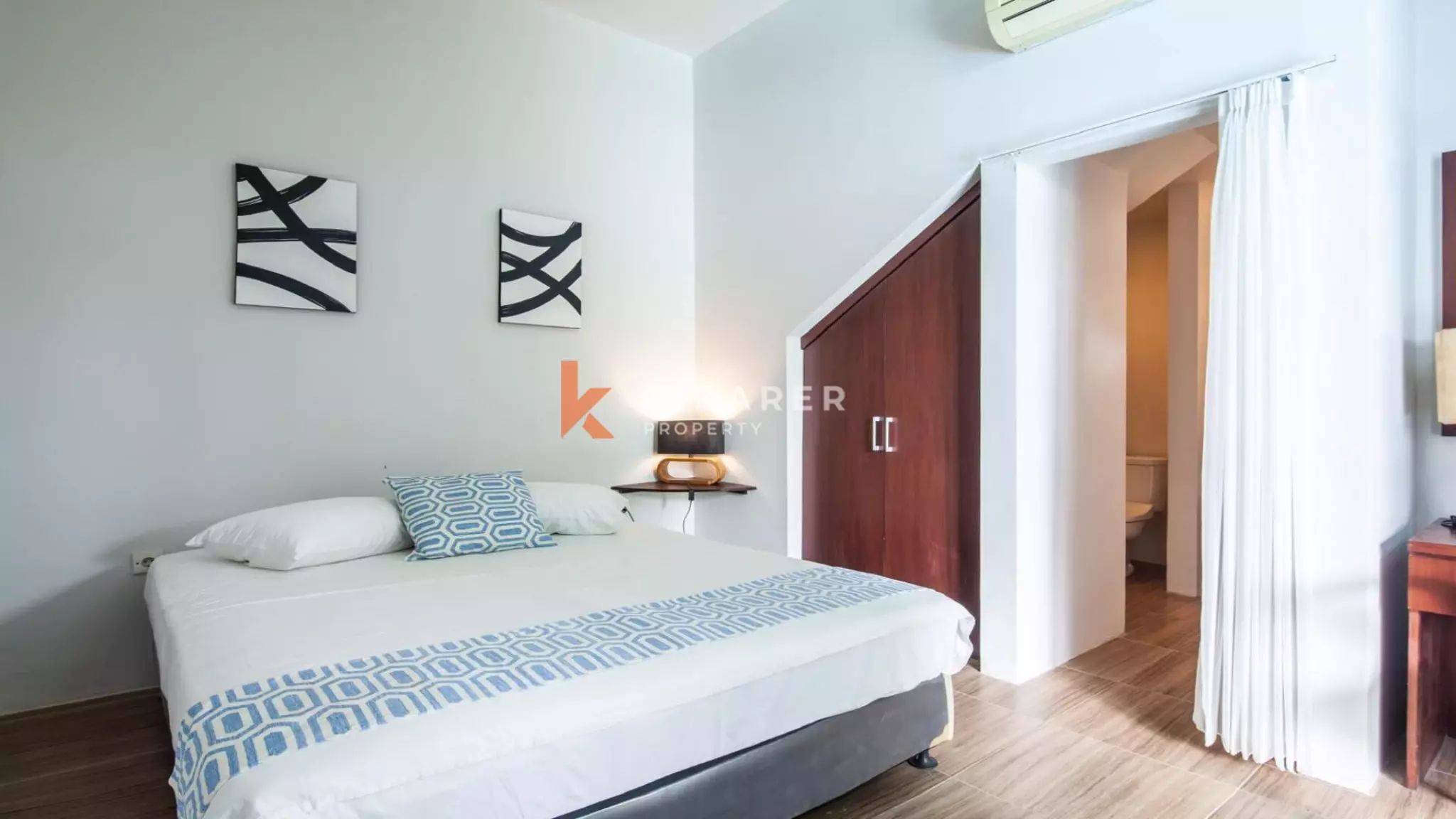 Elegant, Bright, and Contemporary Six-Bedroom Villa with Private Pool in Berawa — image 19
