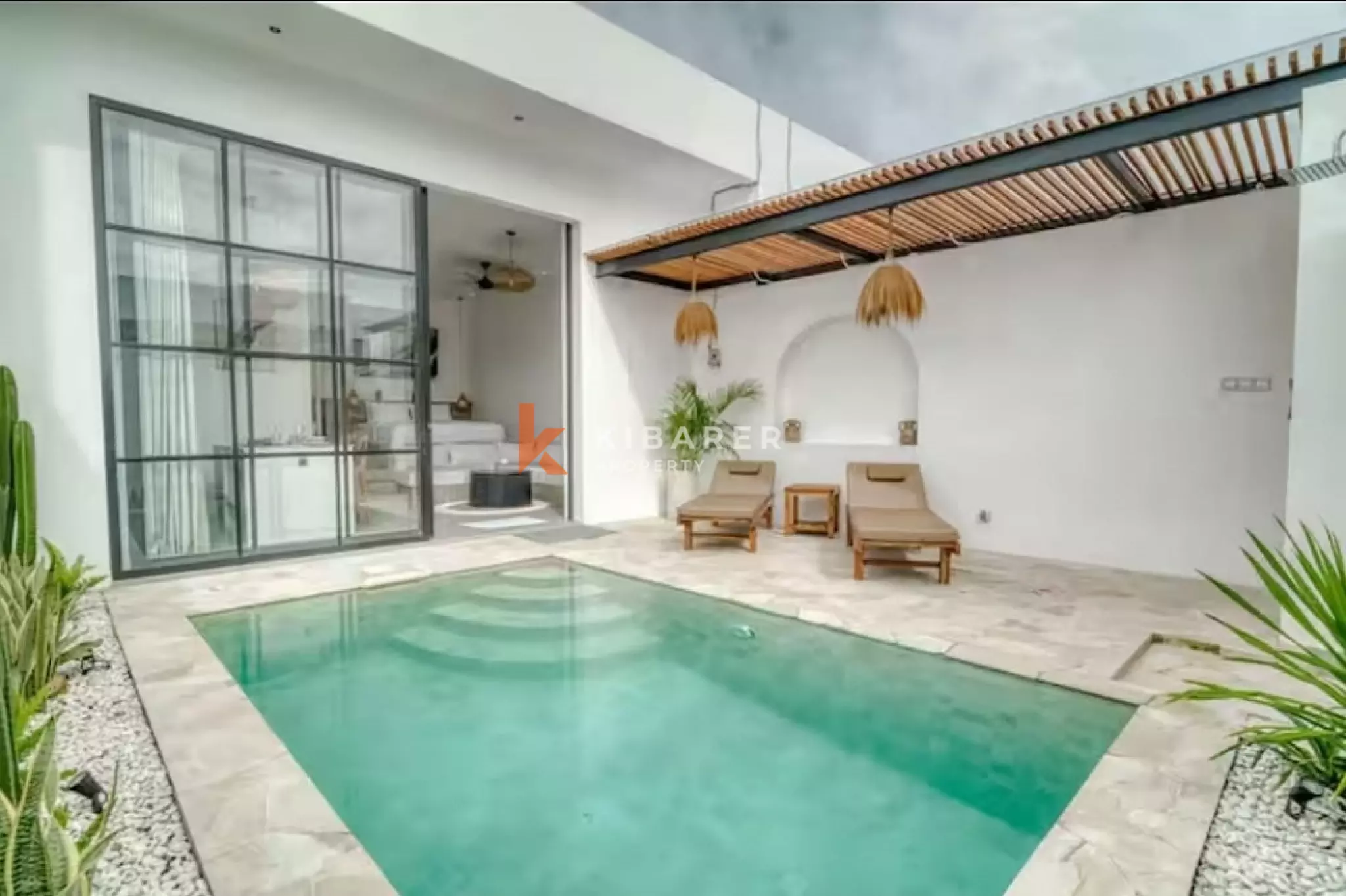 Minimalist Modern One Bedroom Villa in Vibrant Berawa