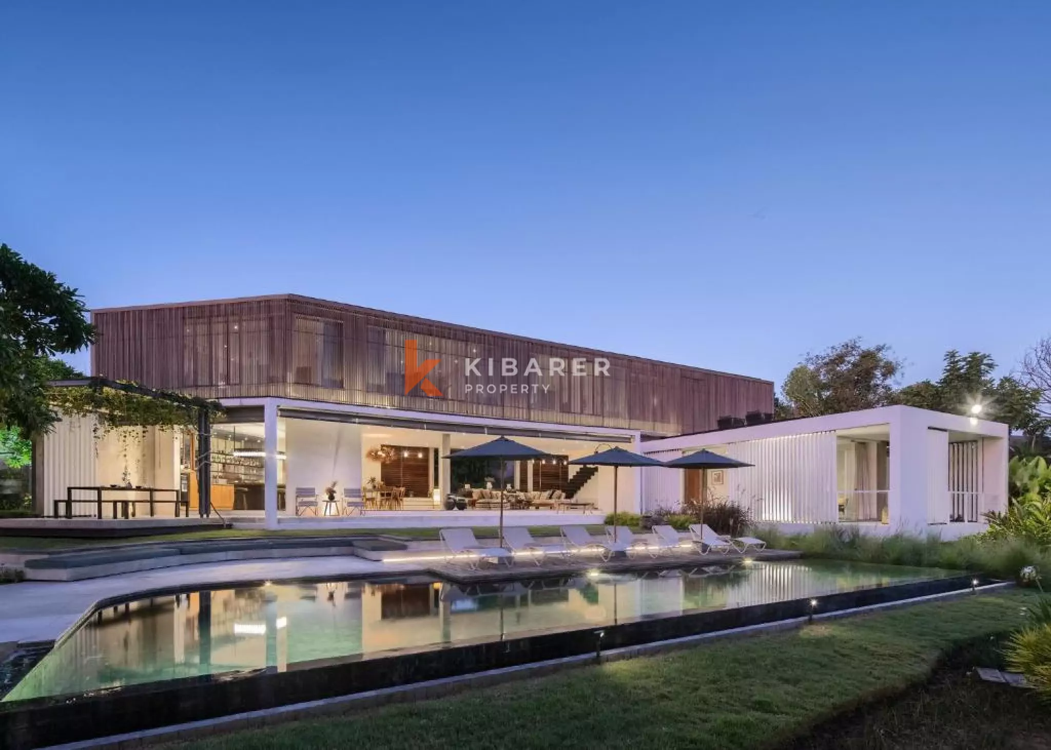 Retreat Haven Four Bedroom Villa in Prime Umalas — image 11