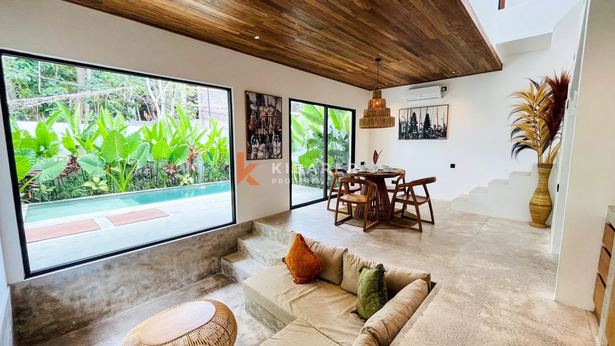 Boutique Coastal One-Bedroom Villa with Private Pool in Uluwatu — image 3