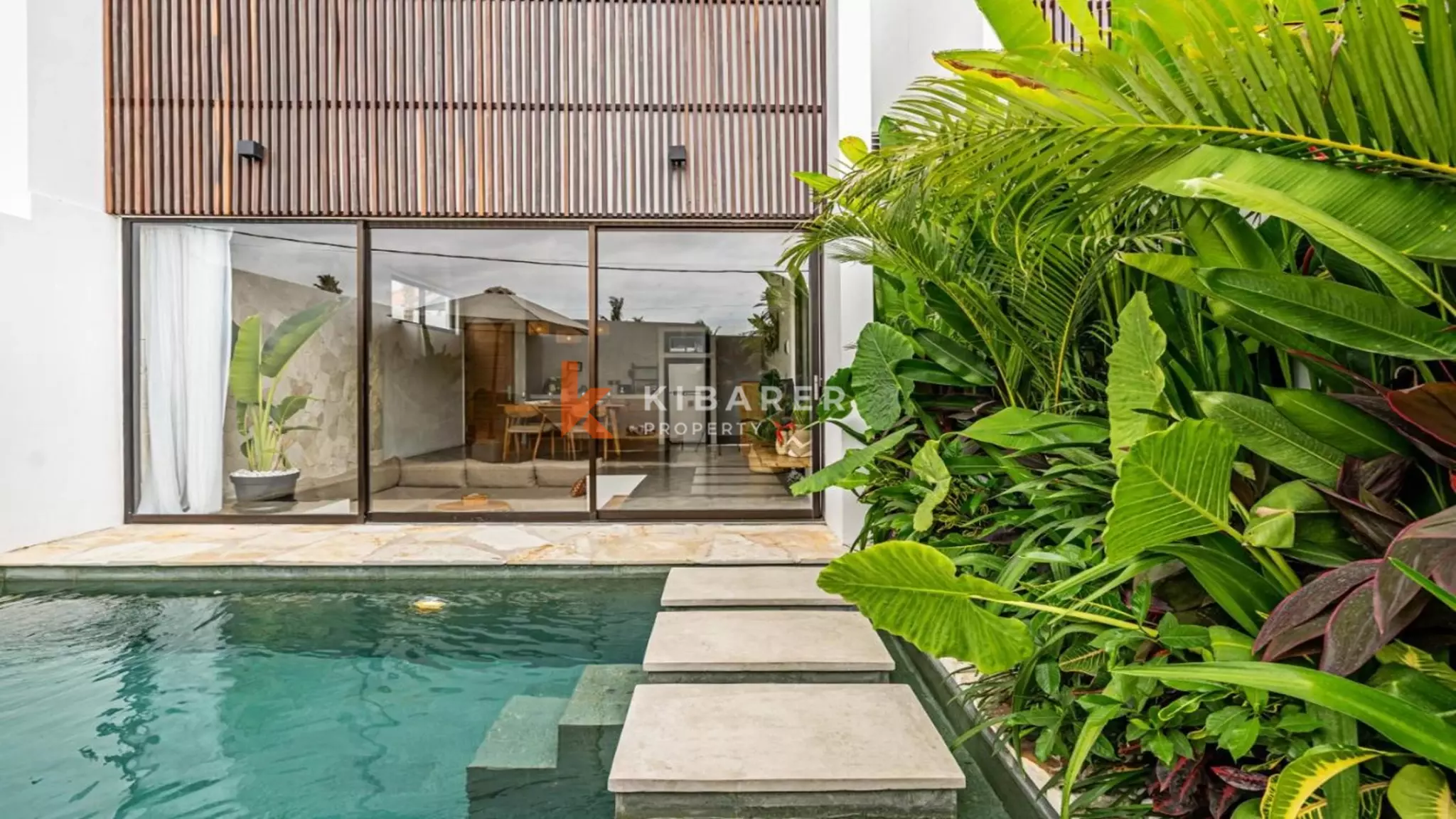 Contemporary One-Bedroom Pool Villa with Sunken Lounge in Canggu — image 1