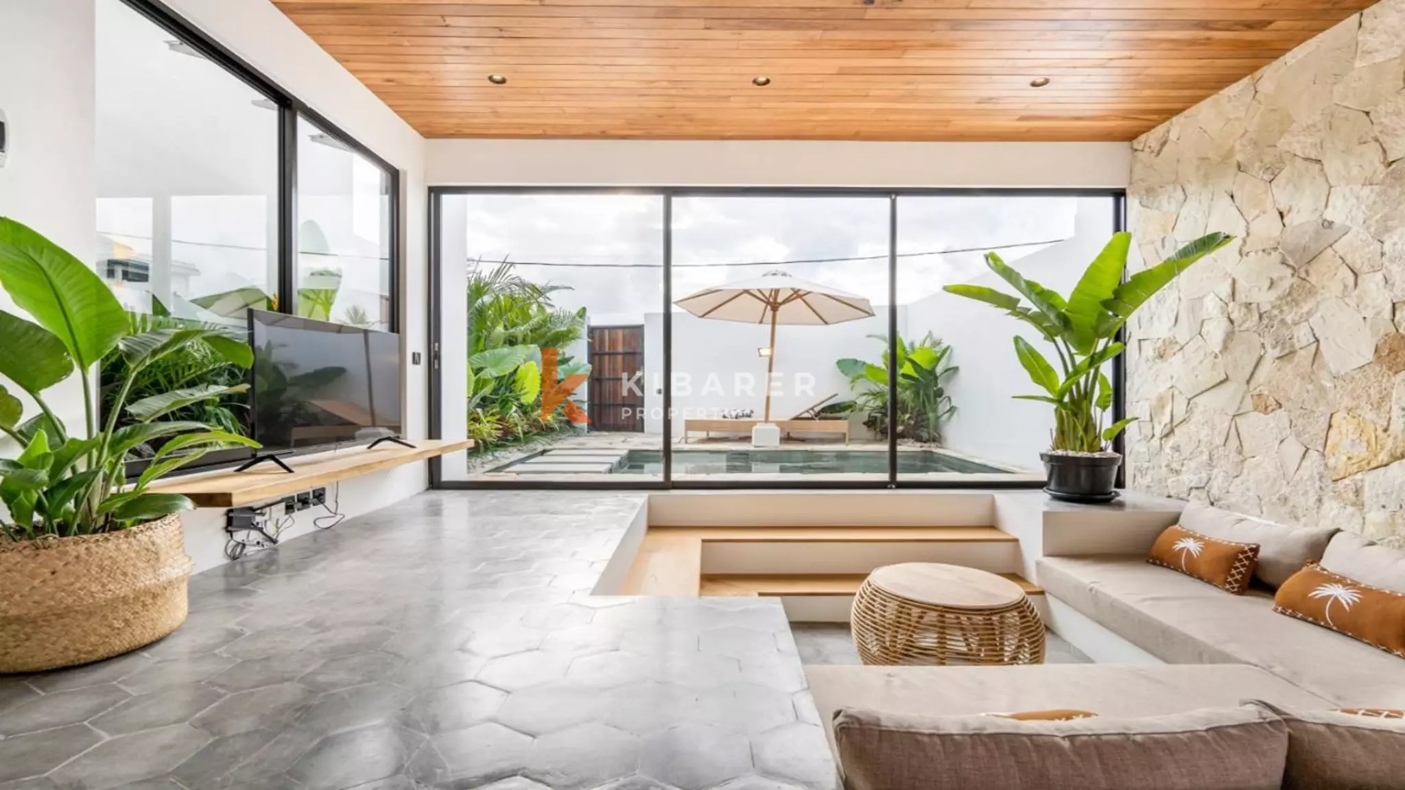Contemporary One-Bedroom Pool Villa with Sunken Lounge in Canggu — image 6