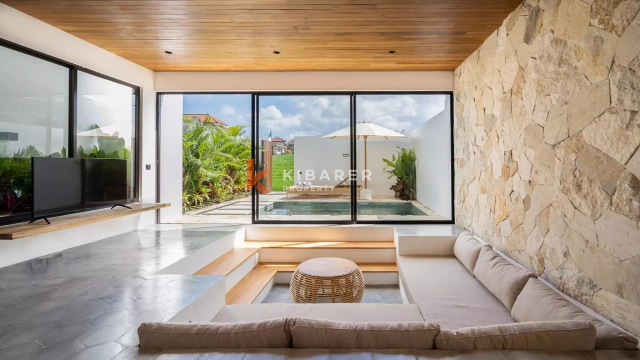 Contemporary One-Bedroom Pool Villa with Sunken Lounge in Canggu — image 5