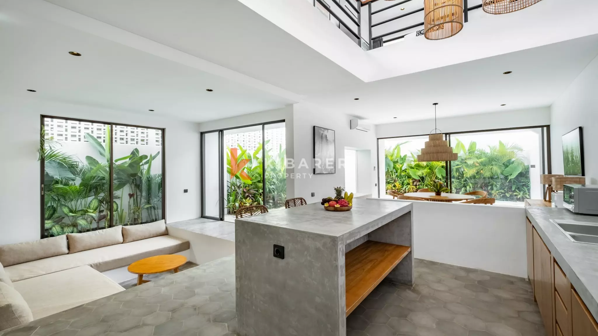 Elegant Tropical Two-Bedroom Pool Villa in Prime Canggu — image 9
