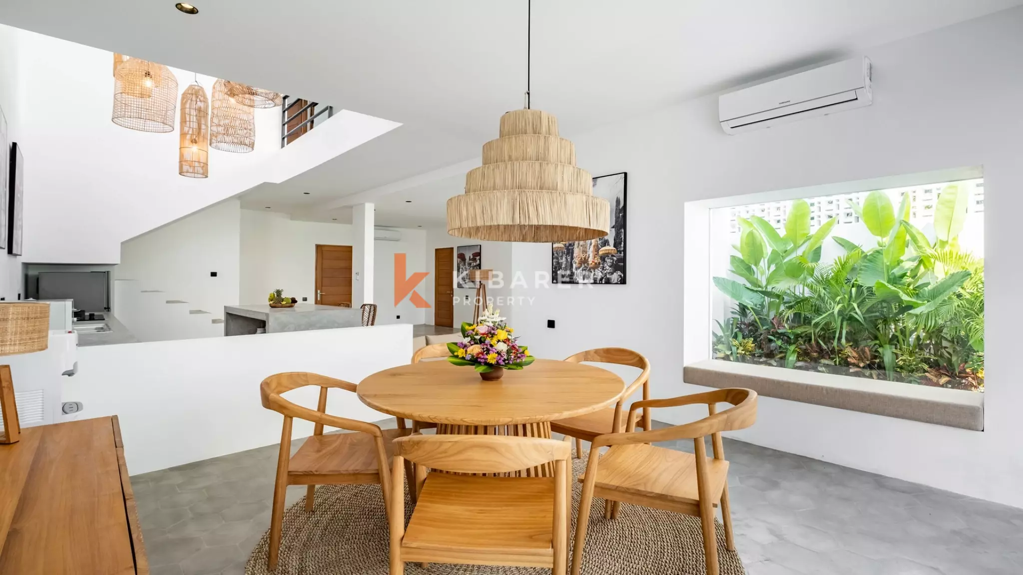 Elegant Tropical Two-Bedroom Pool Villa in Prime Canggu — image 8