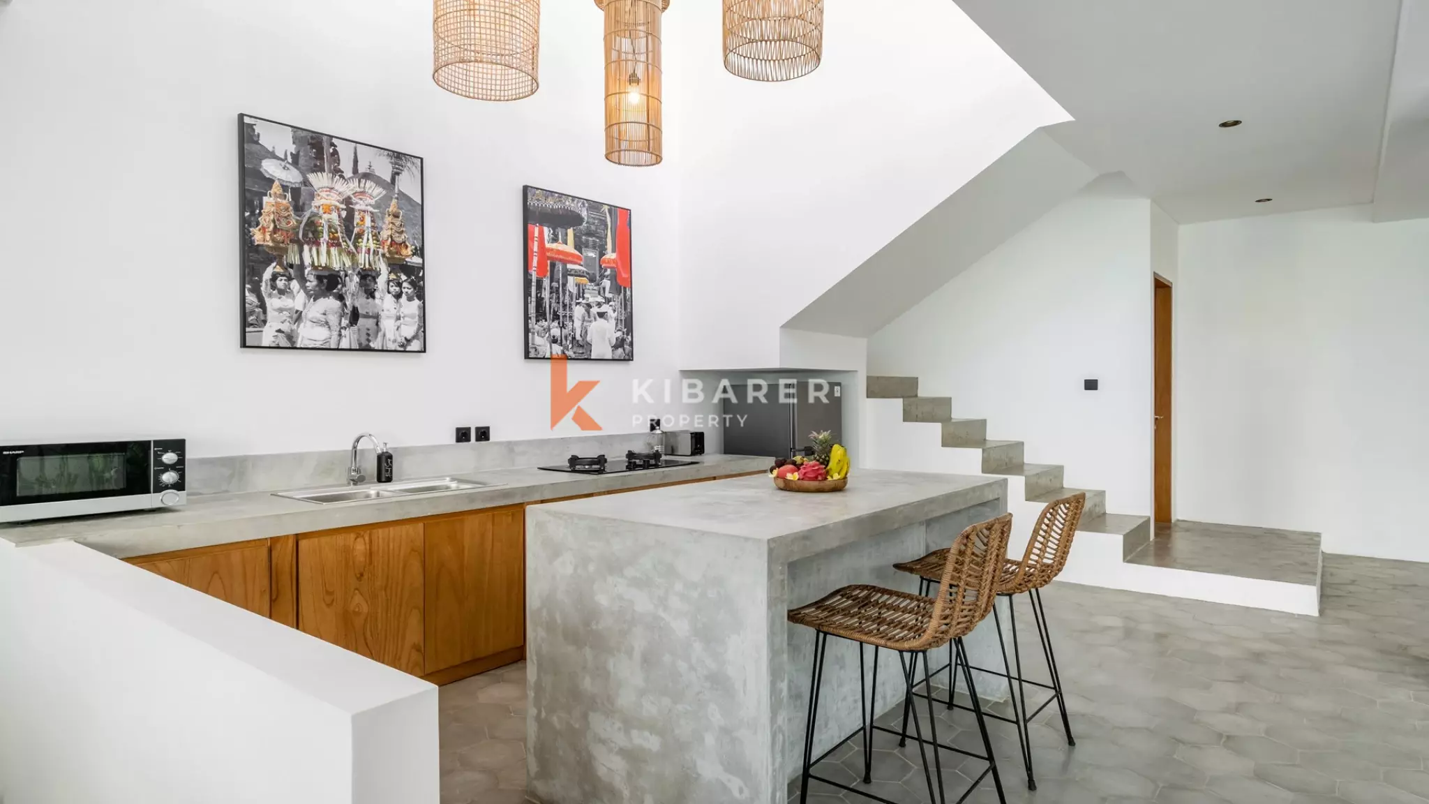 Elegant Tropical Two-Bedroom Pool Villa in Prime Canggu — image 11