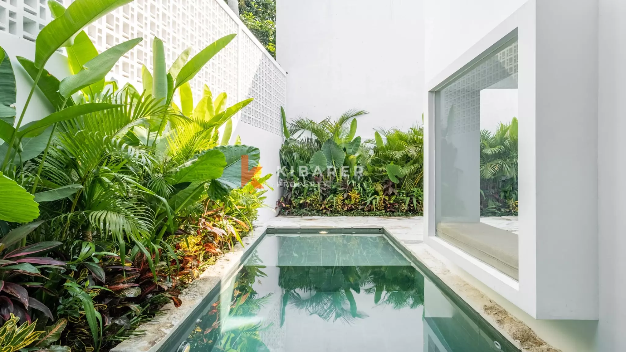 Elegant Tropical Two-Bedroom Pool Villa in Prime Canggu — image 3