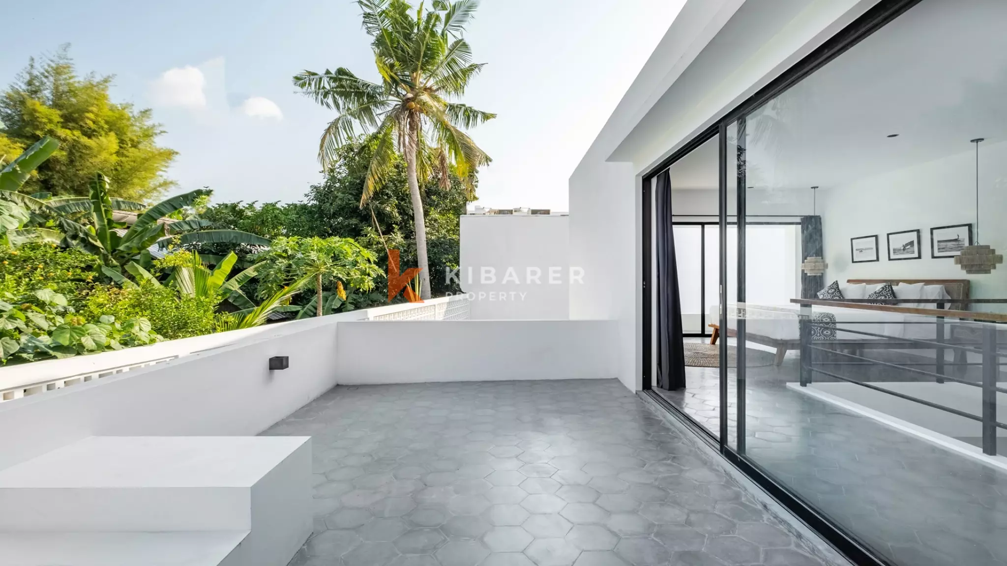 Elegant Tropical Two-Bedroom Pool Villa in Prime Canggu — image 7
