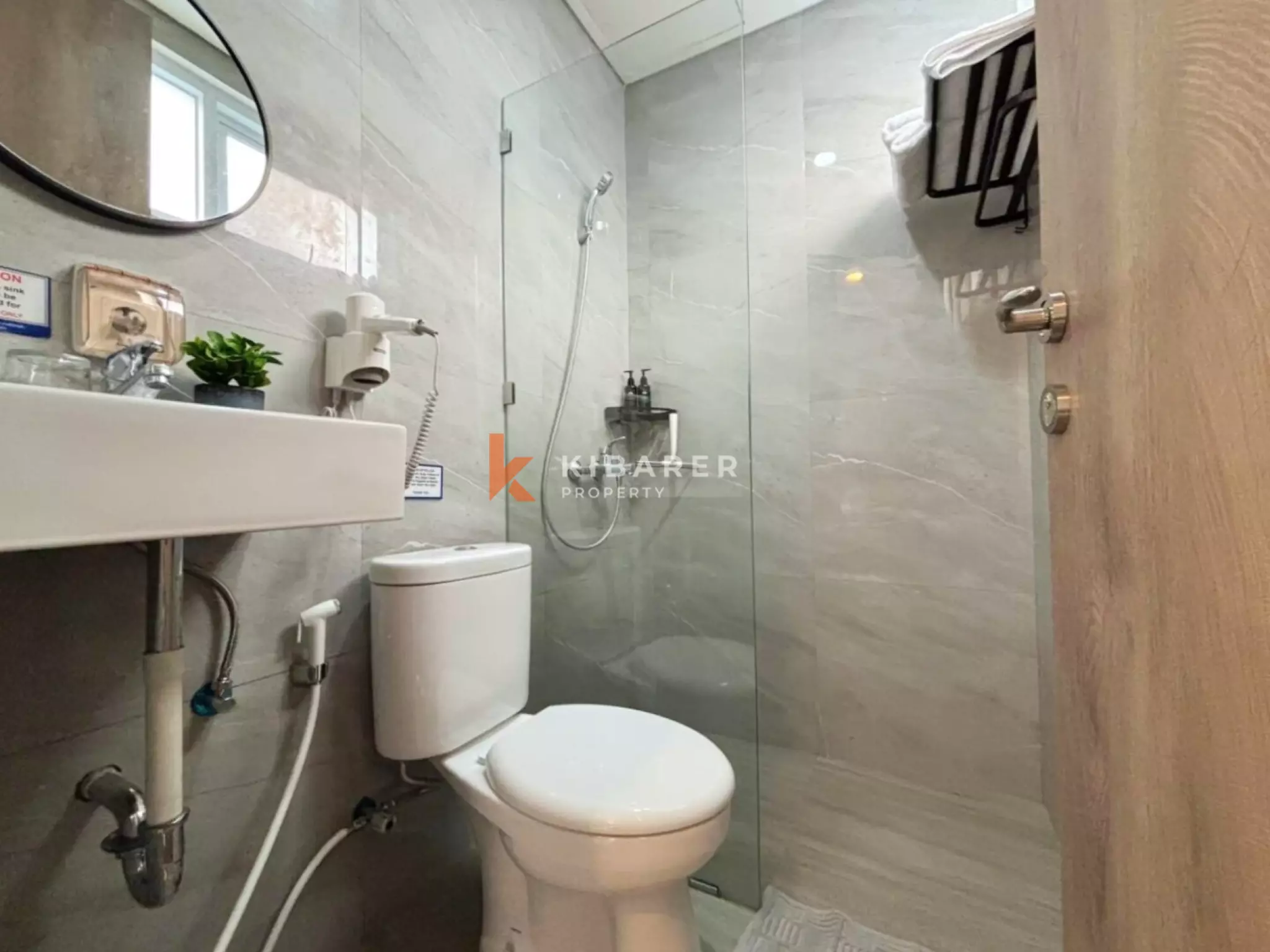 Well Located Three Bedroom Villa in Nusa Dua — image 17