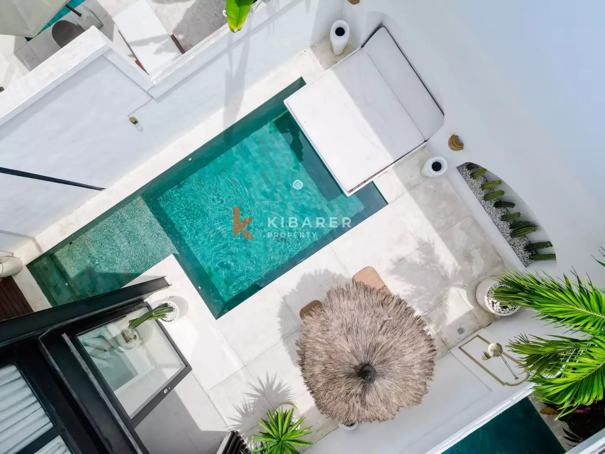 Stylish Loft-Style One-Bedroom Villa with Private Pool in Padonan — image 3