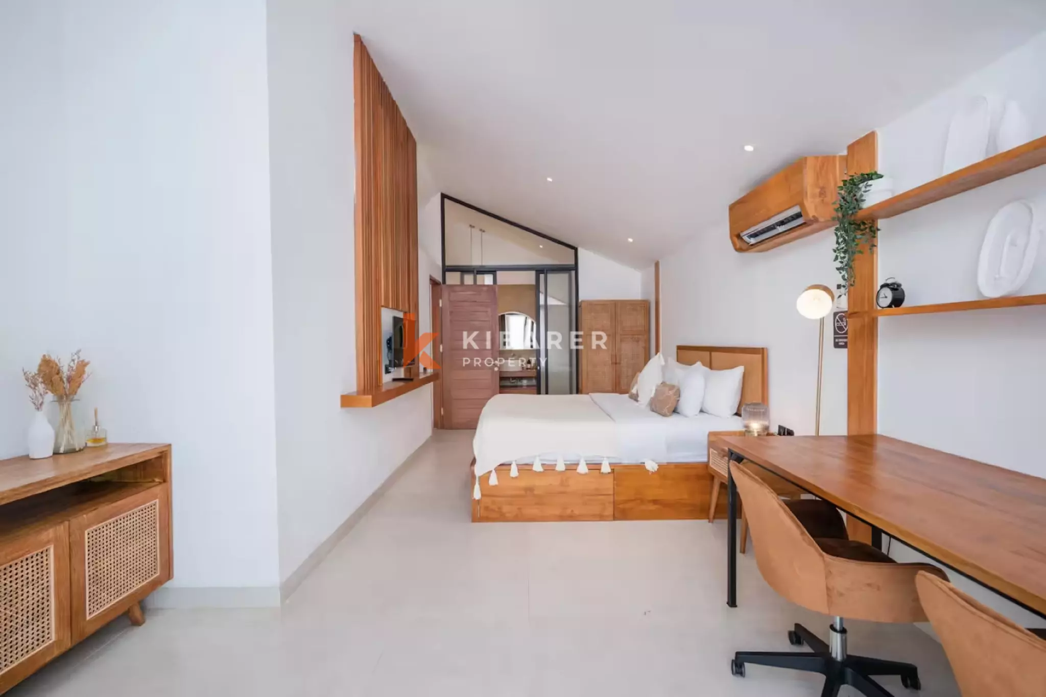 Stylish Loft-Style One-Bedroom Villa with Private Pool in Padonan — image 10
