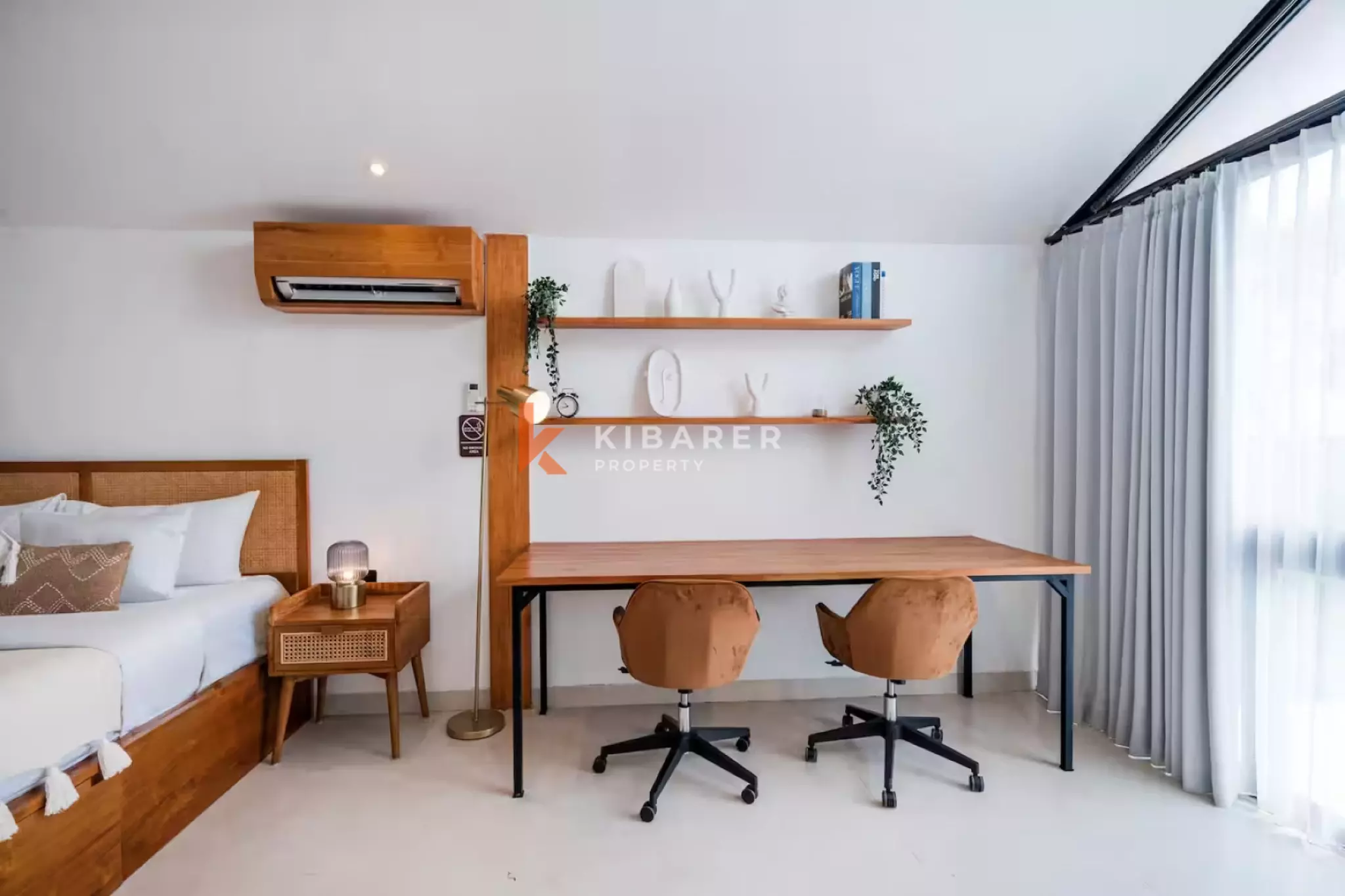 Stylish Loft-Style One-Bedroom Villa with Private Pool in Padonan — image 14