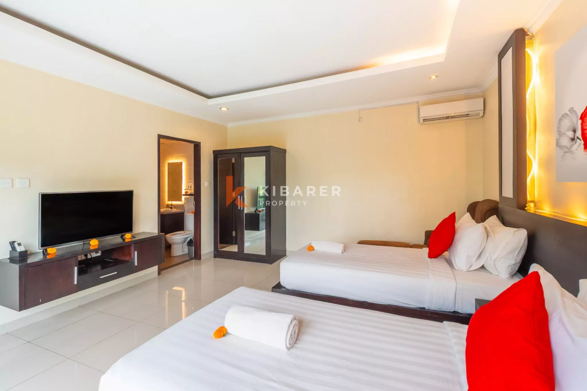 Dreamy Four Bedroom Villa Walk to Everything around Seminyak — image 18