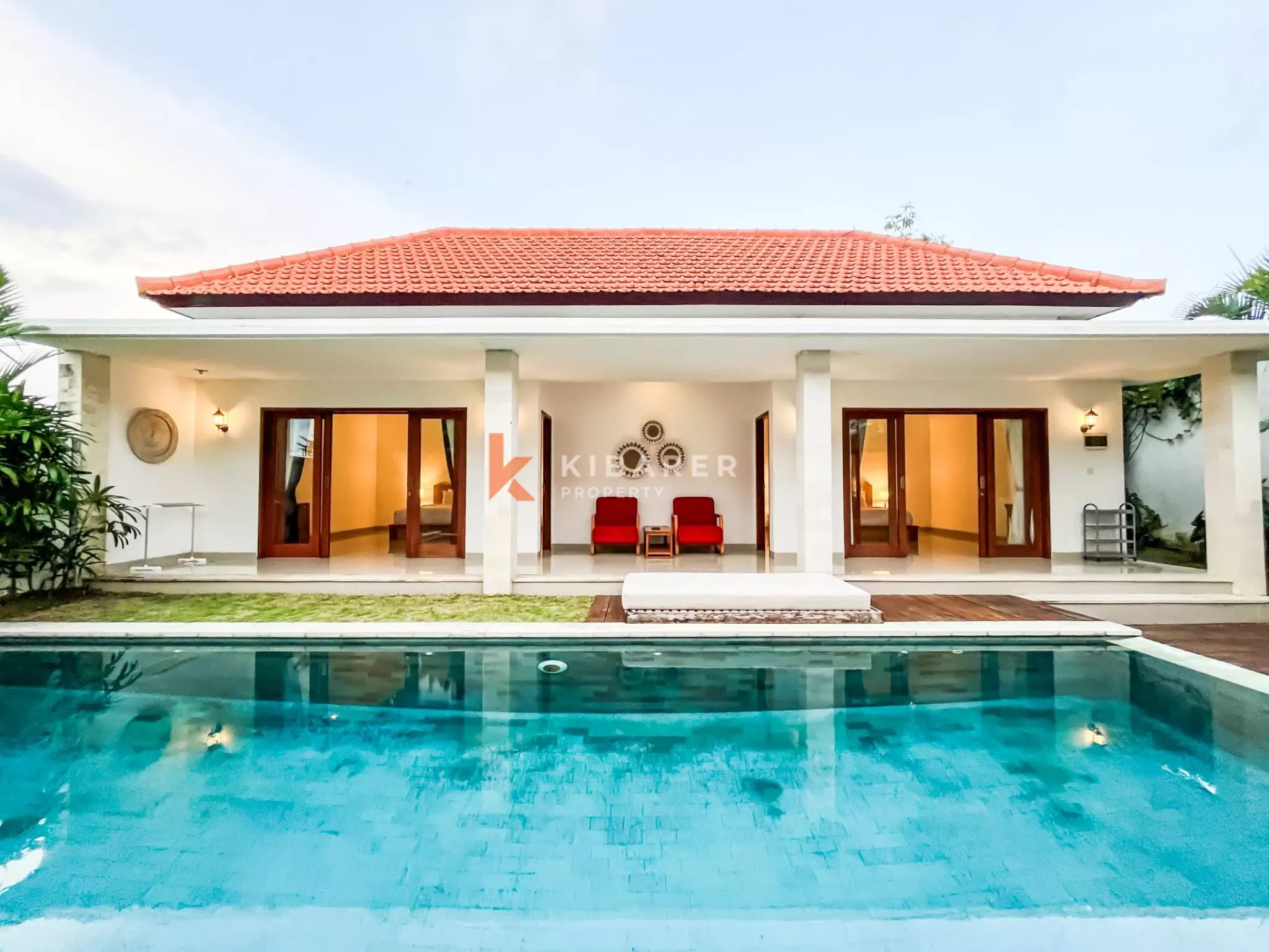 Tropical Three Bedroom Enclosed Villa in Berawa — image 12