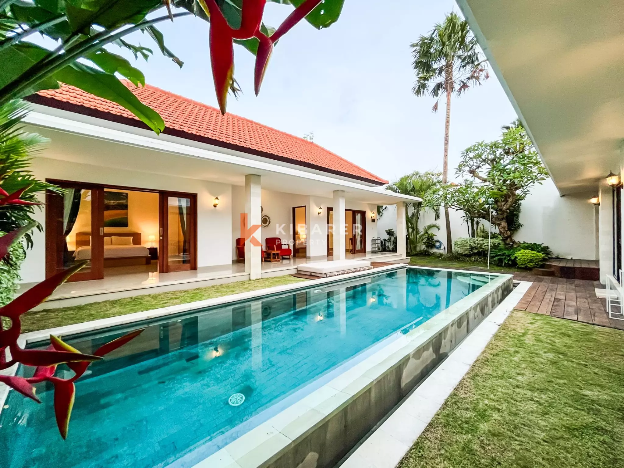Tropical Three Bedroom Enclosed Villa in Berawa — image 11