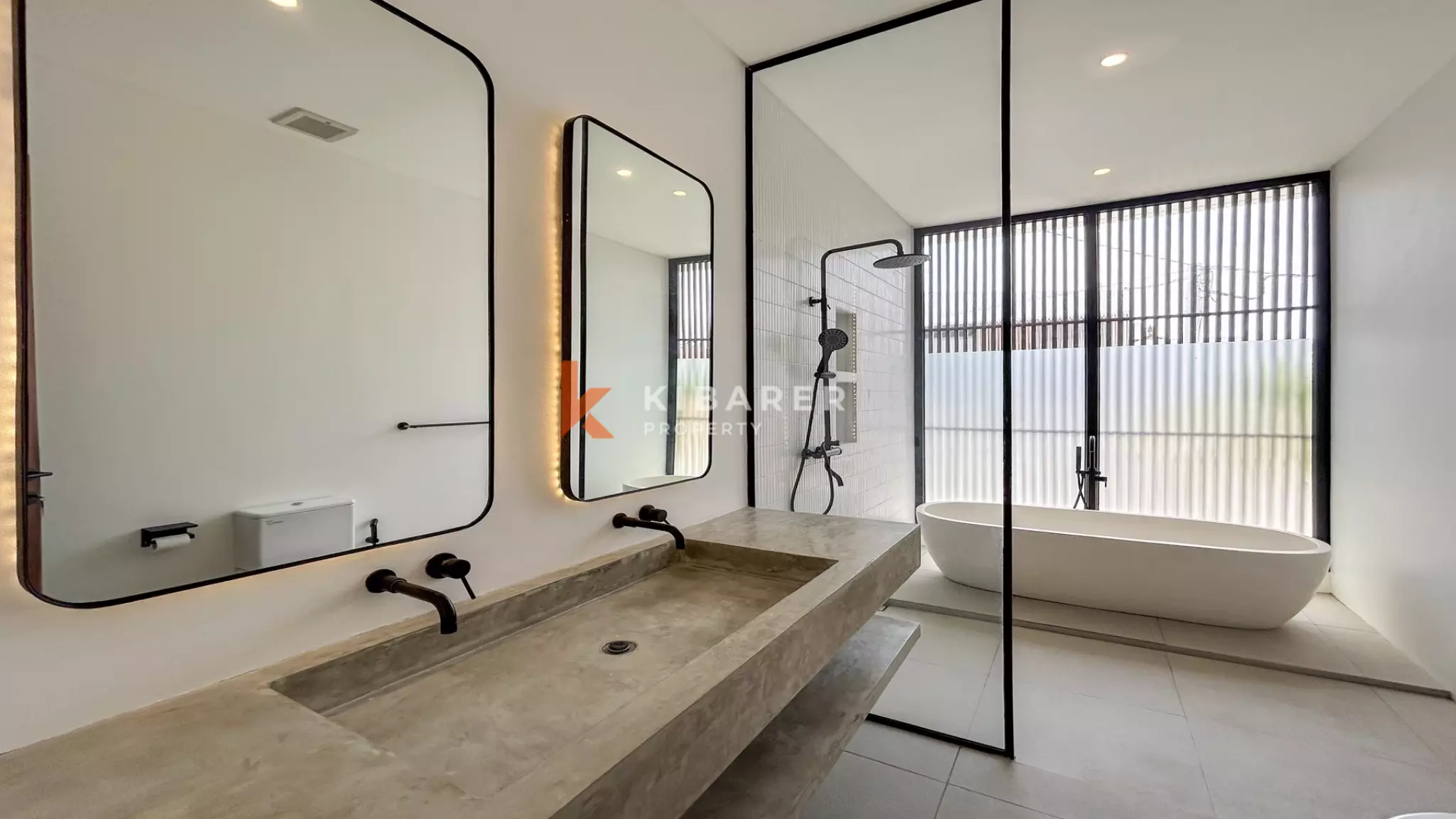 Contemporary Tropical Two-Bedroom Villa with Private Pool in Prime Batu Bolong — image 13