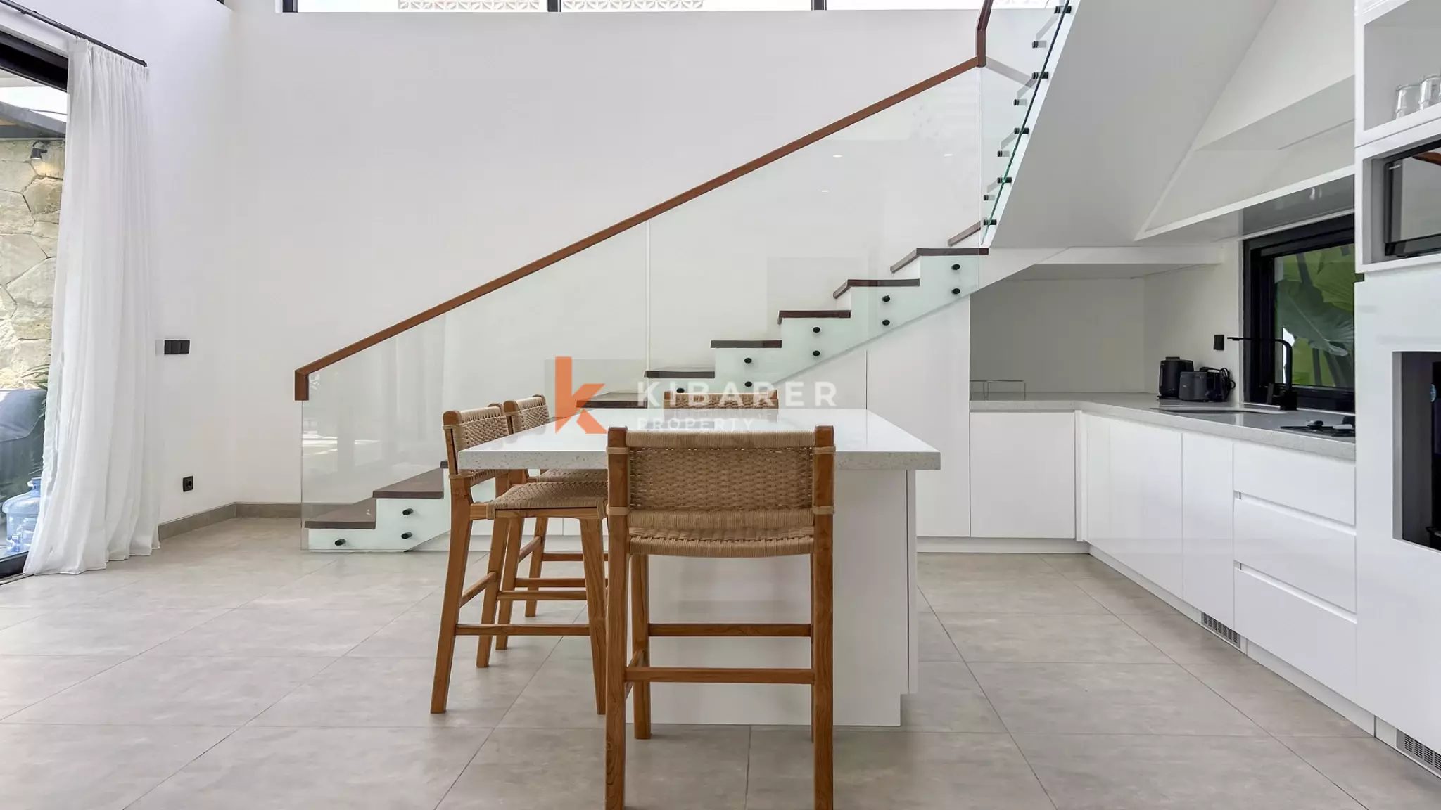 Contemporary Tropical Two-Bedroom Villa with Private Pool in Prime Batu Bolong — image 6