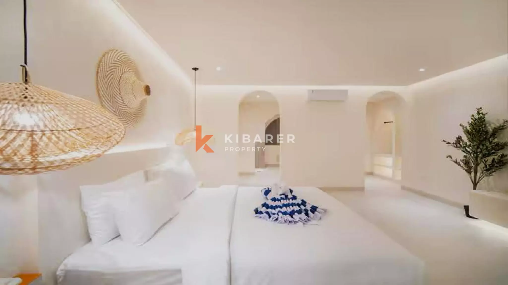 Spanish Style Two-Bedrooms Villa With Rooftop in Heart of Berawa — image 13