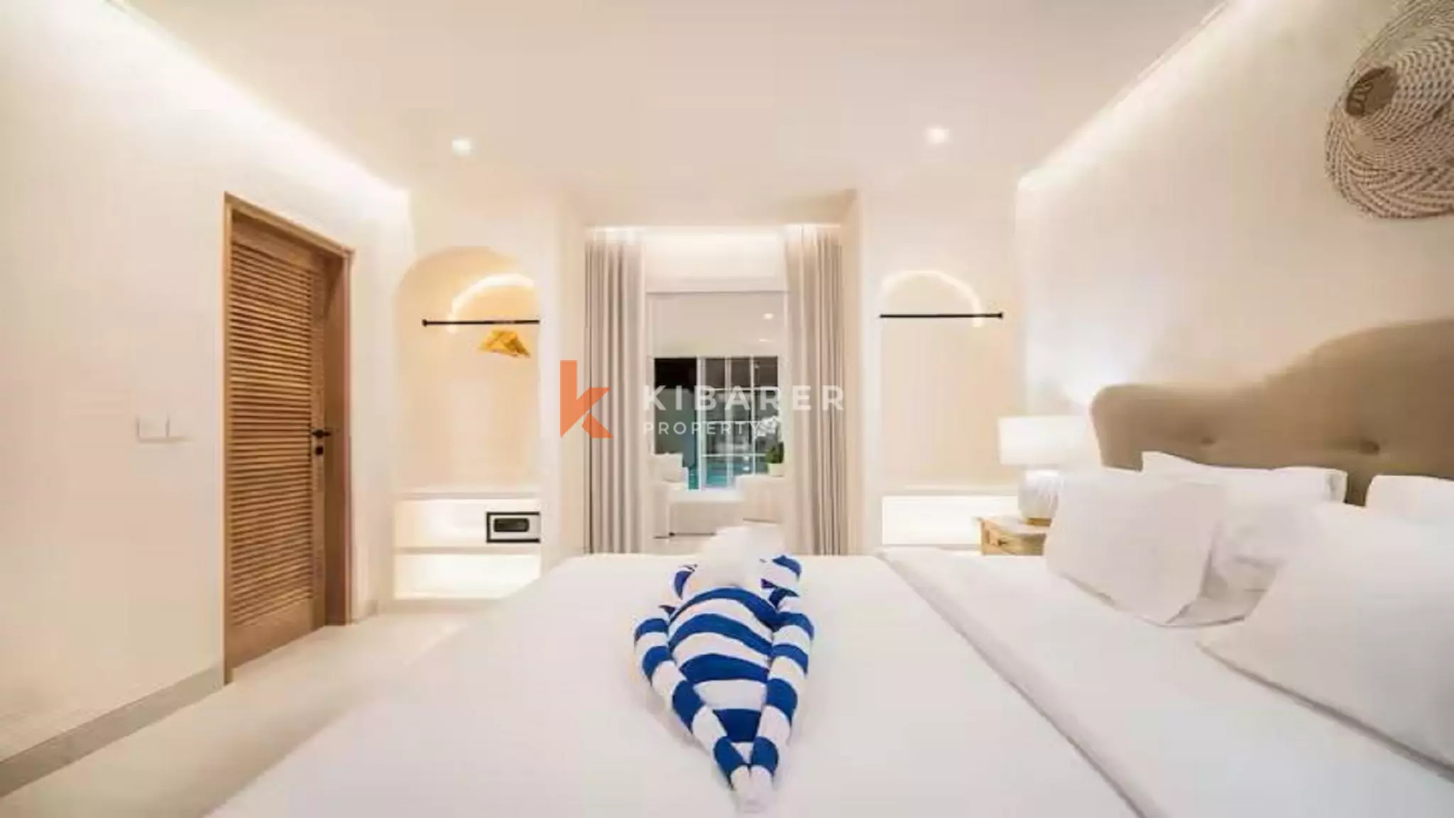 Spanish Style Two-Bedrooms Villa With Rooftop in Heart of Berawa — image 17