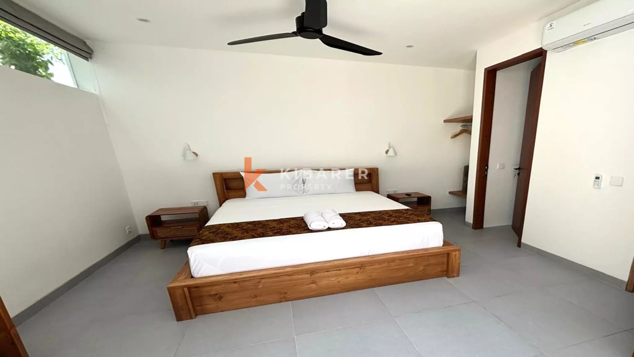 Modern One-Bedroom Tropical Villa with Private Pool in Prime Batu Bolong Location — image 10