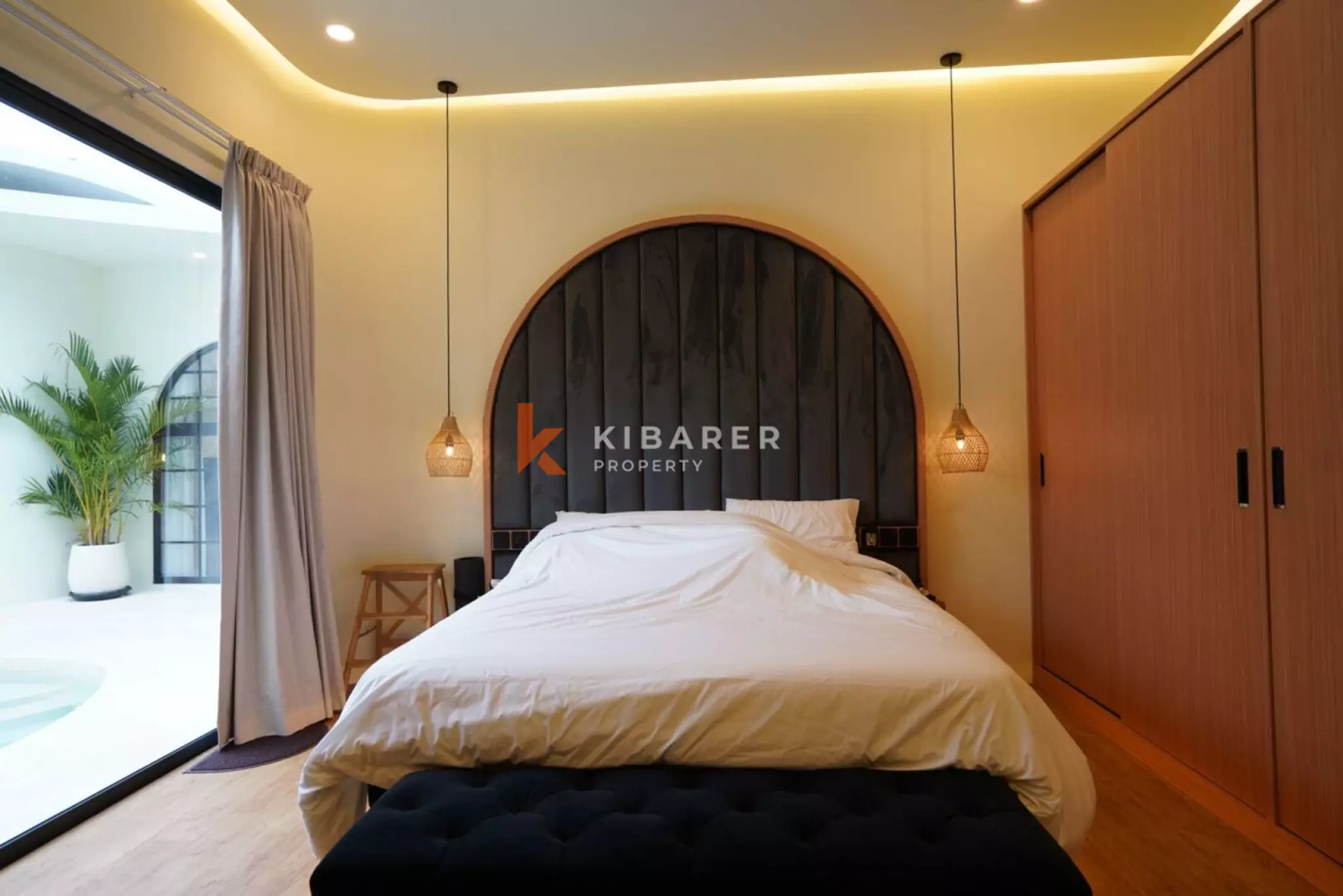 Prime Berawa Living - Stylish Two Bedroom Villa — image 6