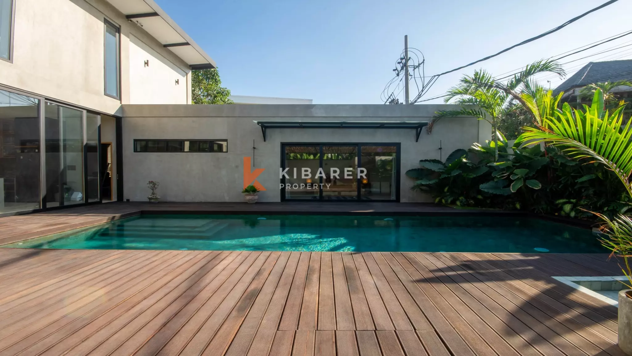 Moderna Four-Bedrooms Villa with Pool and Garden in Berawa — image 15