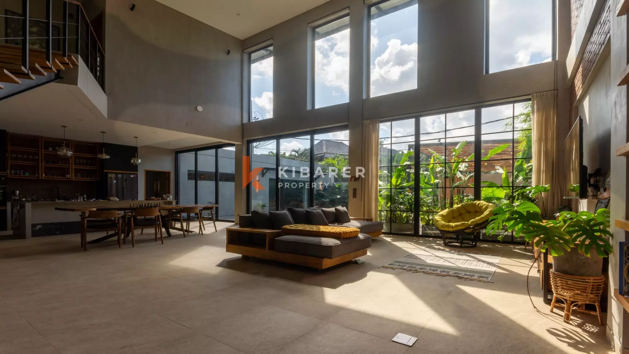 Moderna Four-Bedrooms Villa with Pool and Garden in Berawa — image 5