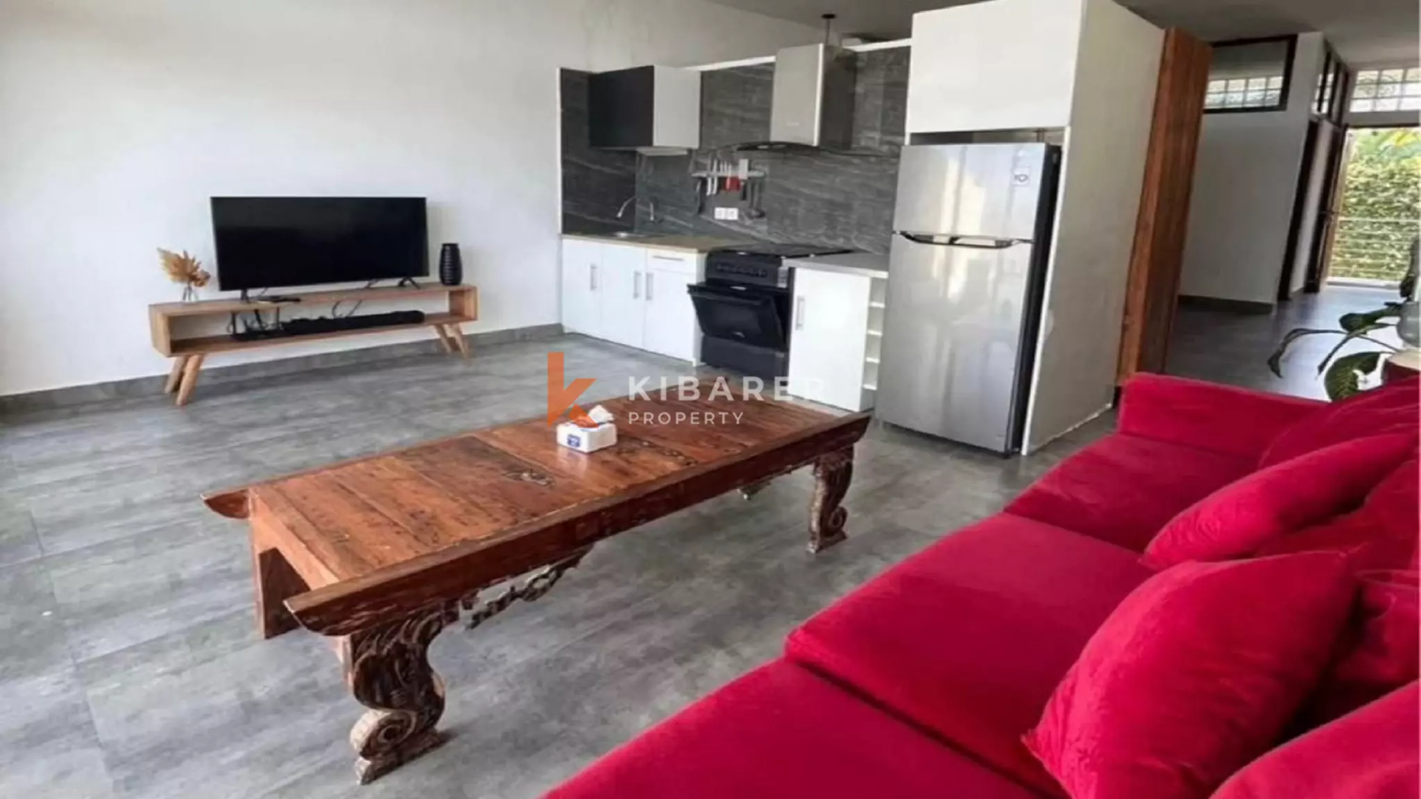 Comfortable One-Bedroom Villa with Enclosed Living Room in Canggu Area — image 5