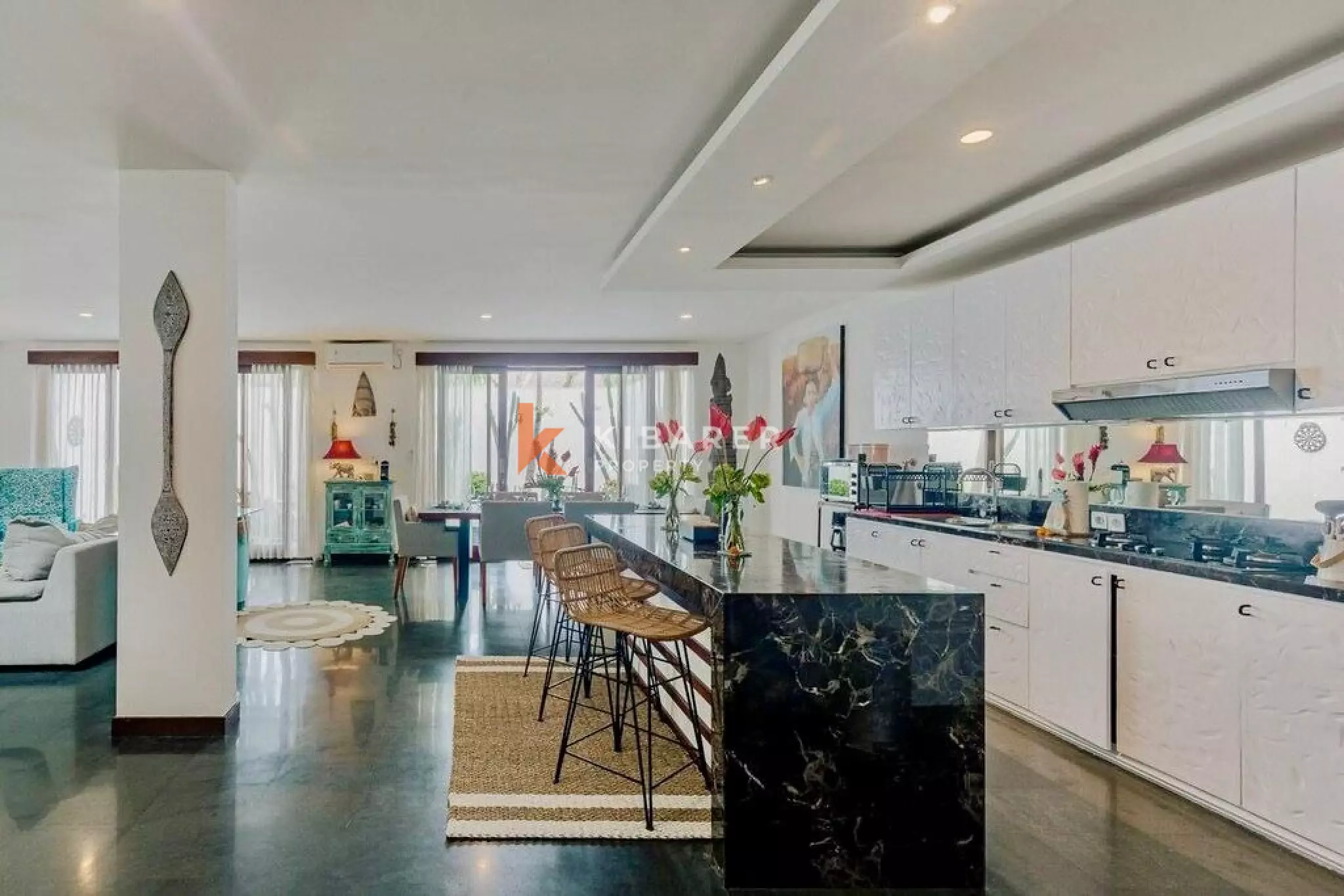 Stylish Three Bedroom Villas with Private Pool in Cemagi — image 3
