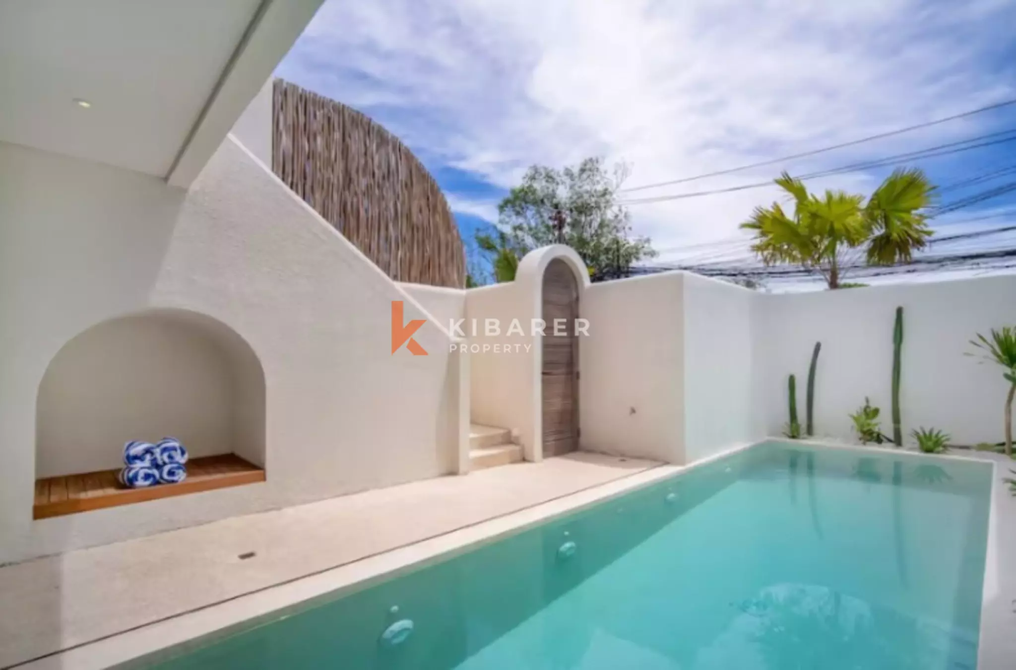 Modern Spanish Style Two Bedroom Pool Villa Near Batu Bolong — image 10