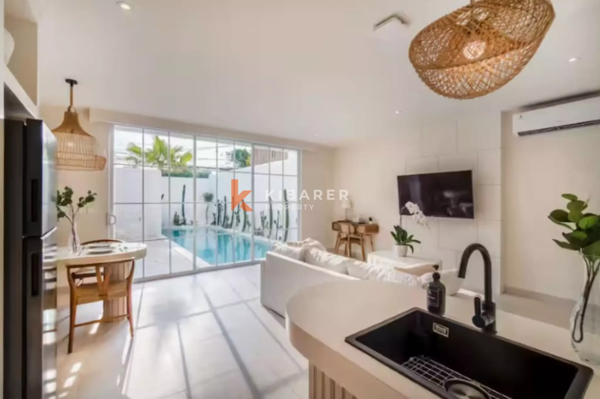 Modern Spanish Style Two Bedroom Pool Villa Near Batu Bolong — image 8