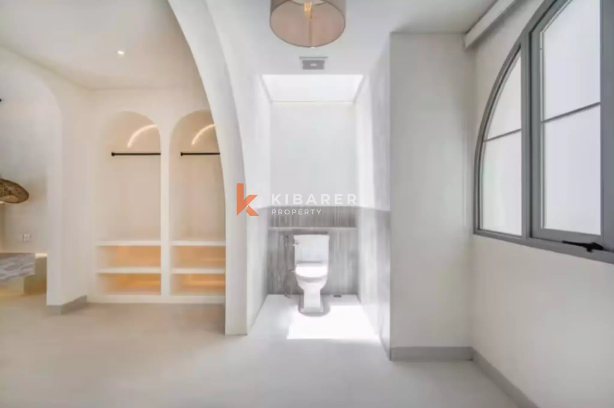 Modern Spanish Style Two Bedroom Pool Villa Near Batu Bolong — image 14