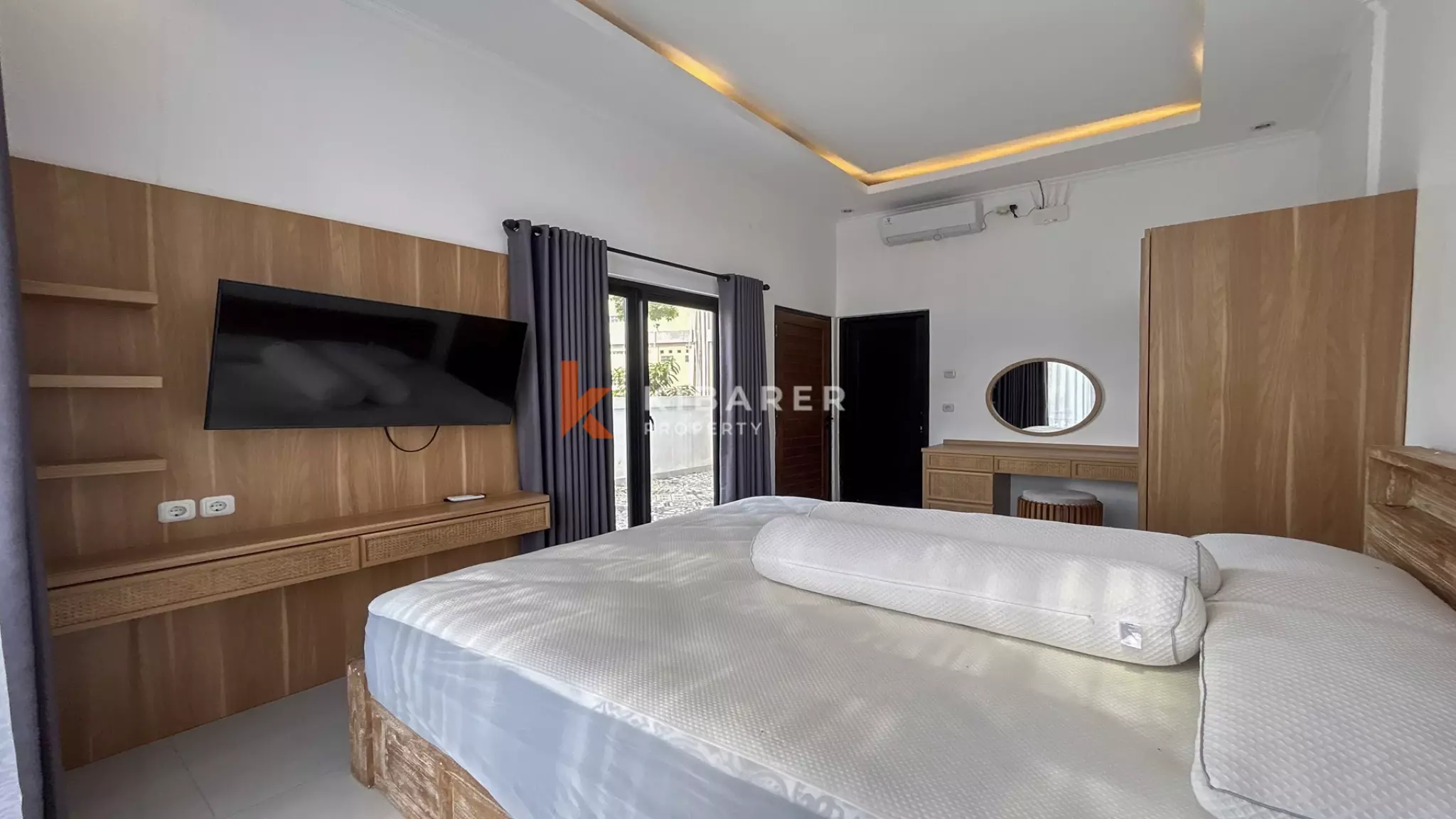 Stylish Modern Two-Bedroom Villa with Private Pool in Tuka — image 11