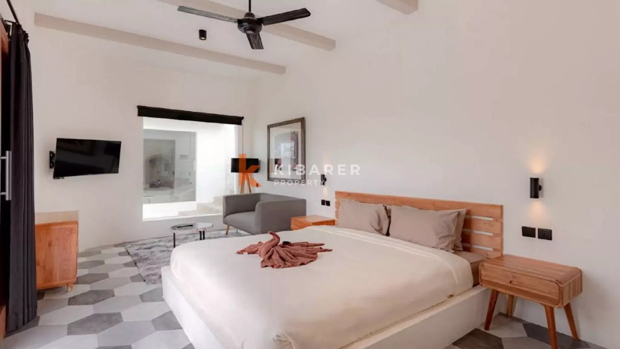 Stylish Junior Suite Three-Bedrooms Villa with Sunken Outdoor in Canggu — image 11