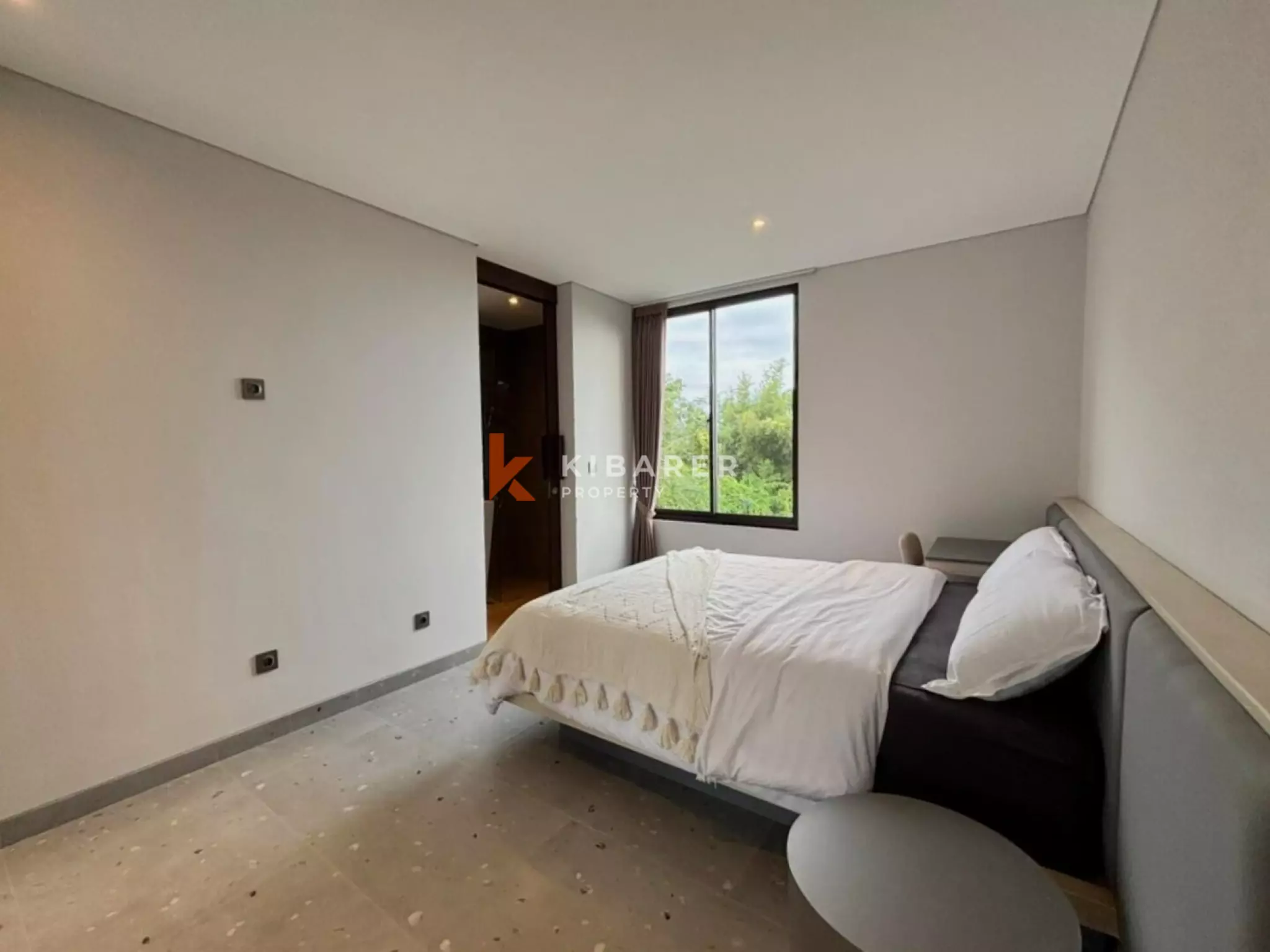 An Urban Tropical Three Bedroom Townhouse Crafted for Modern Living in Berawa — image 13