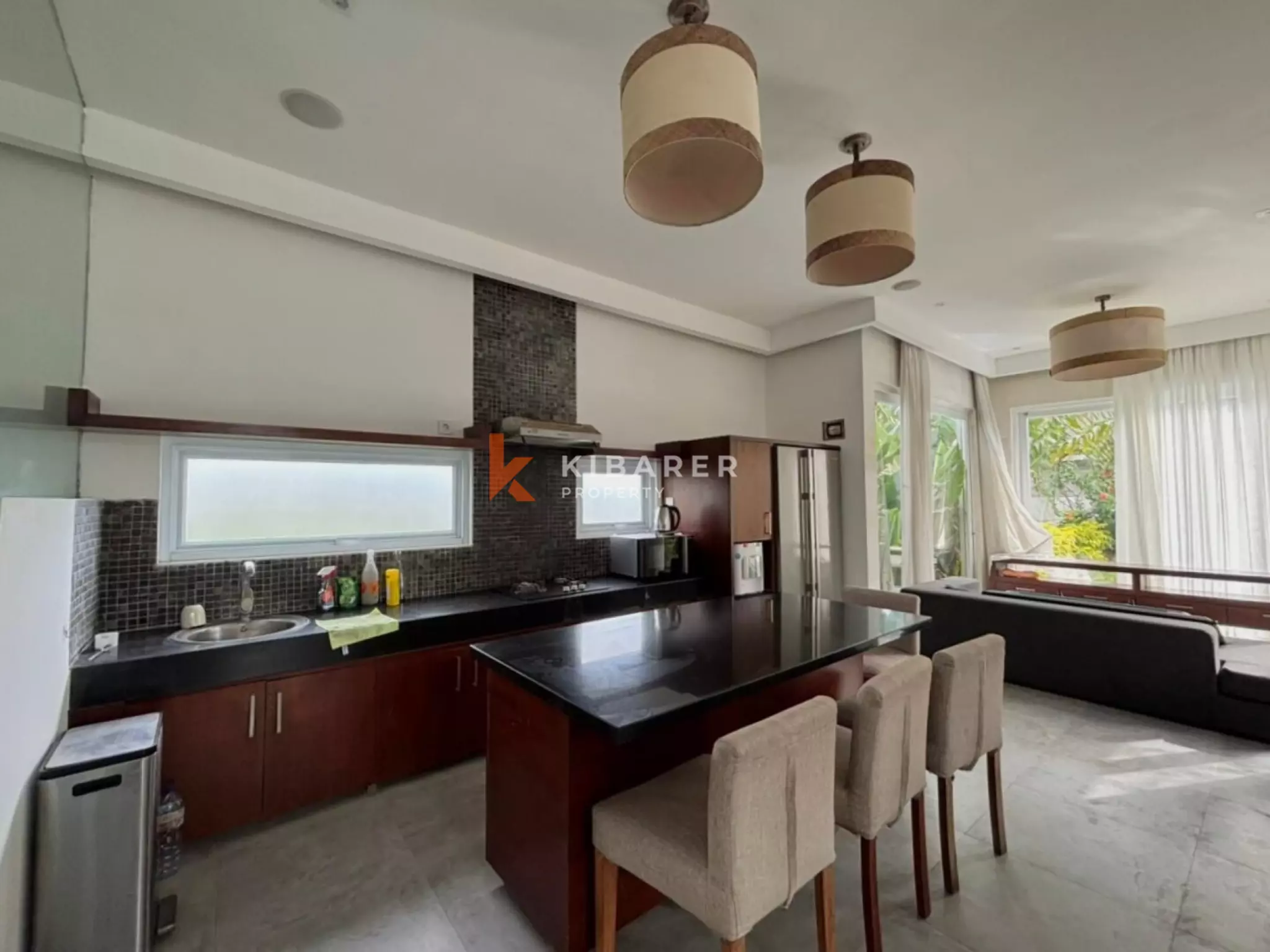 Prime Location Three Bedroom Villa in Berawa Near Finns & Atlas Beach Club — image 3